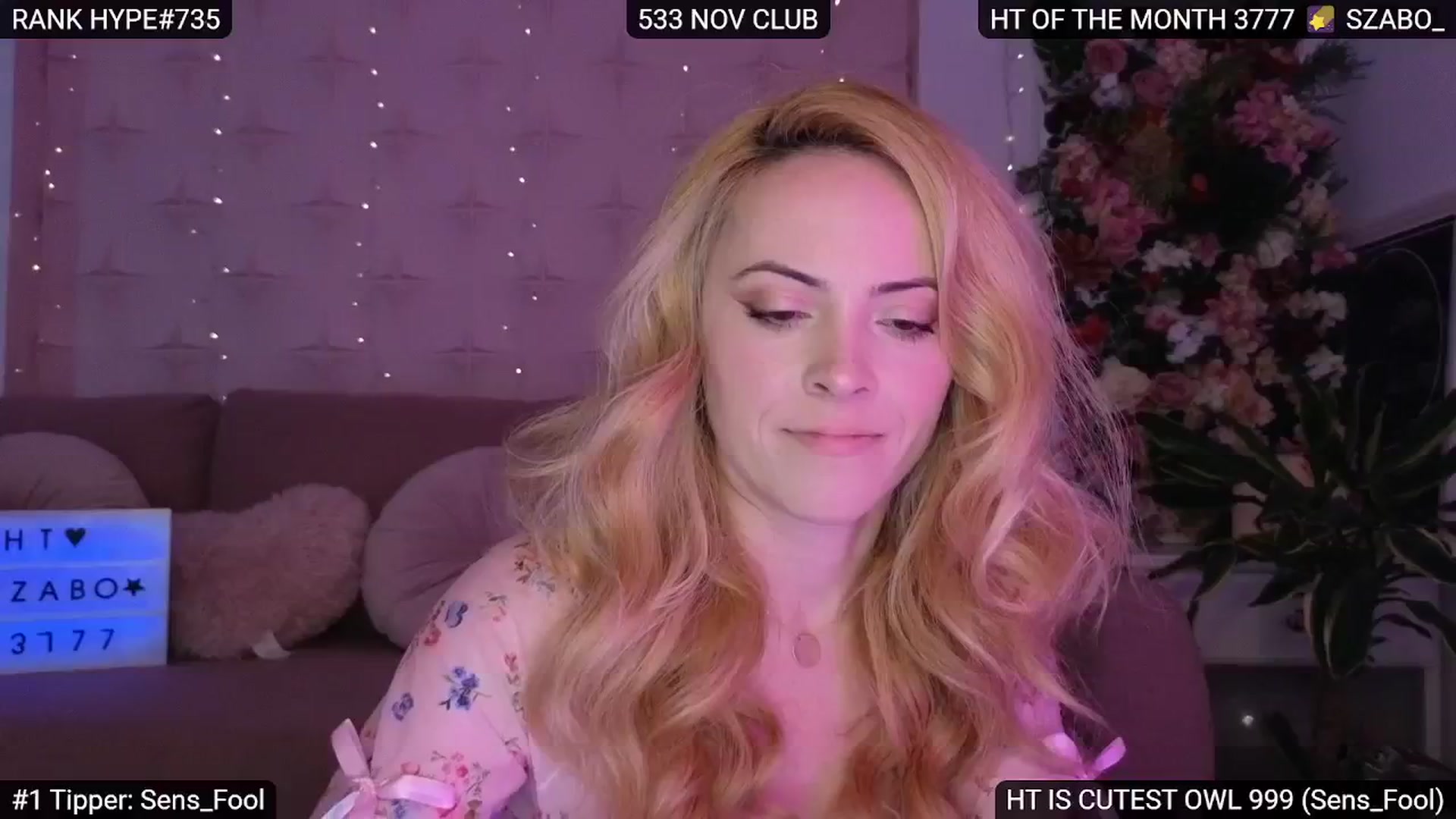 Gallery image thumbnail from Sensationowl_'s myfreecams stream on, 11/10/2024, 06:16 image 16 of 20