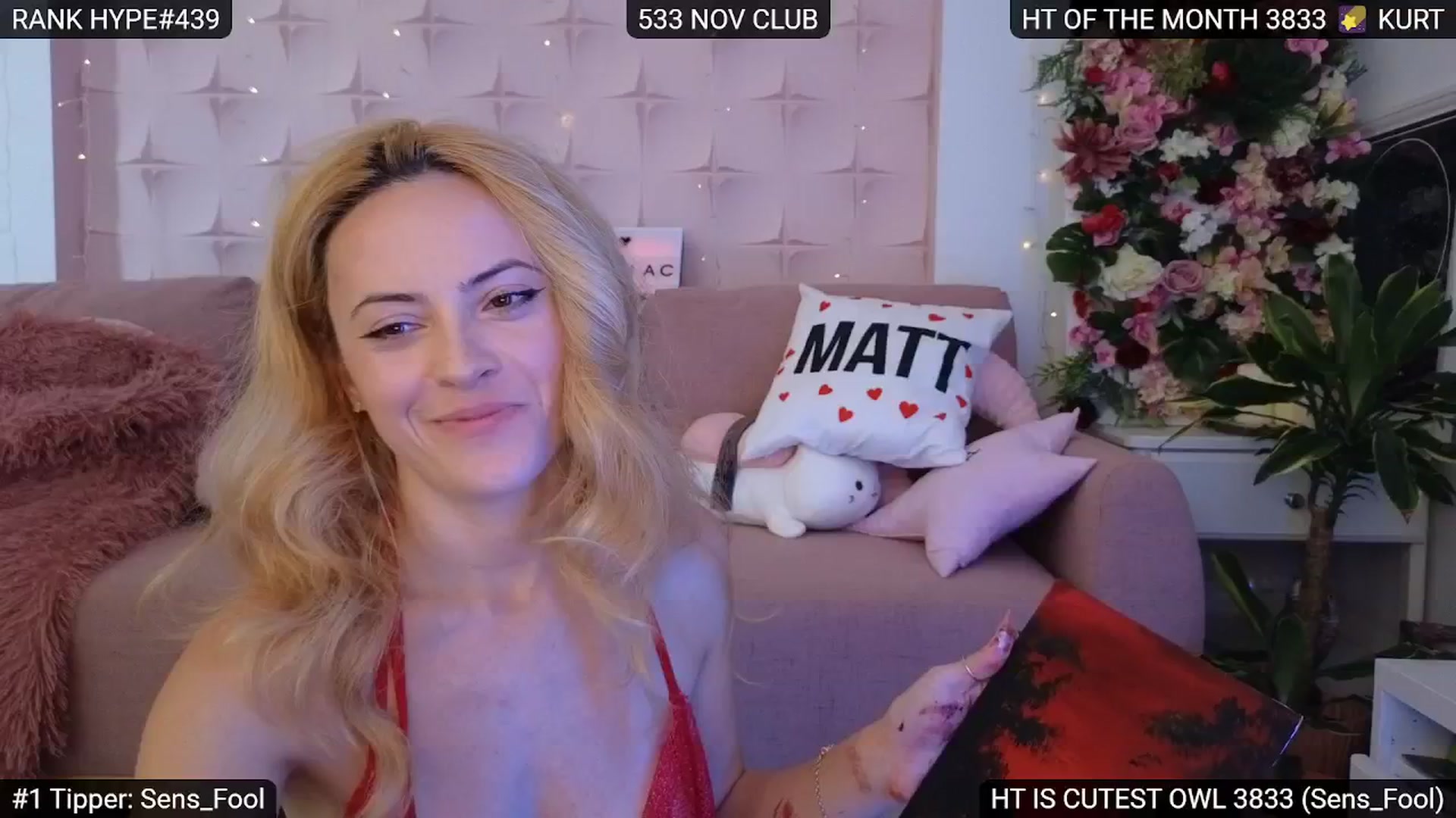 Gallery image thumbnail from Sensationowl_'s myfreecams stream on, 11/16/2024, 09:07 image 20 of 20