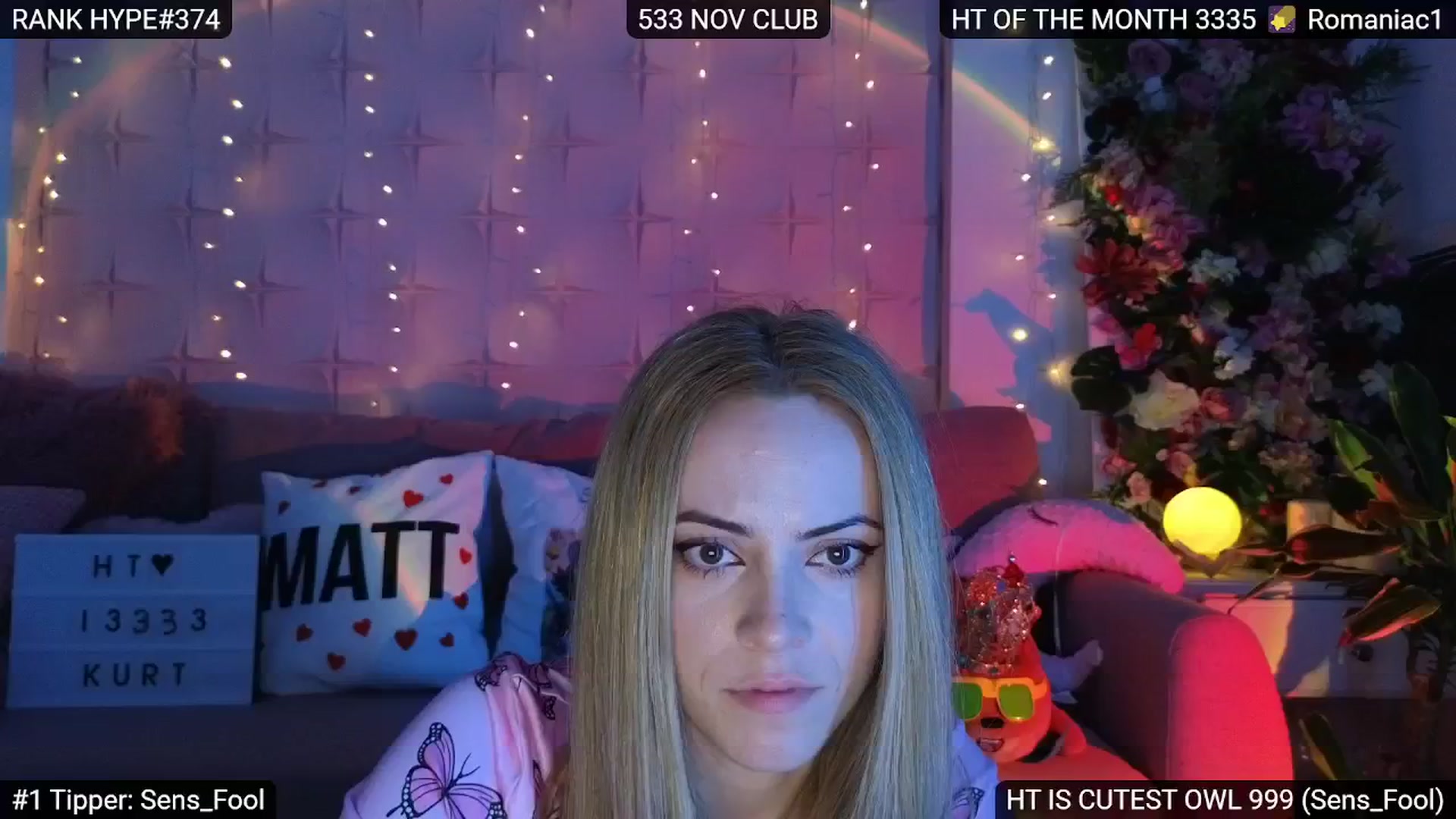Gallery image thumbnail from Sensationowl_'s myfreecams stream on, 12/21/2024, 08:45 image 6 of 20