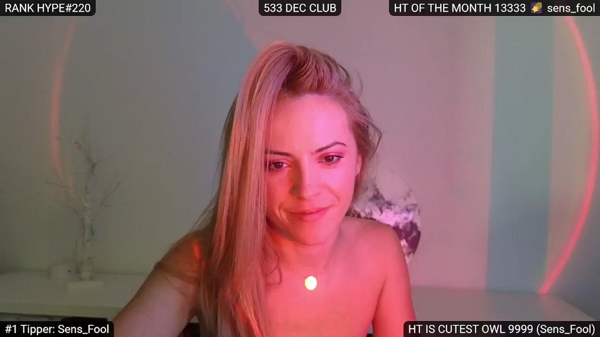 Gallery image thumbnail from Sensationowl_'s myfreecams stream on, 12/22/2024, 09:36 image 15 of 20