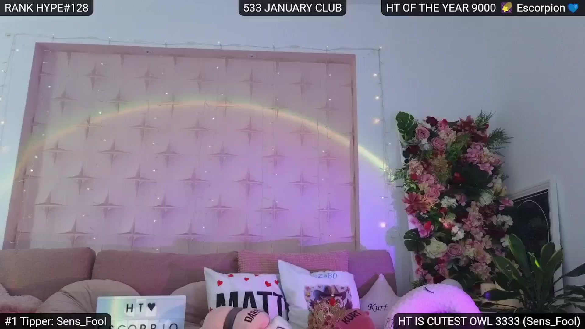Gallery image thumbnail from Sensationowl_'s myfreecams stream on, 01/19/2025, 07:07 image 16 of 20