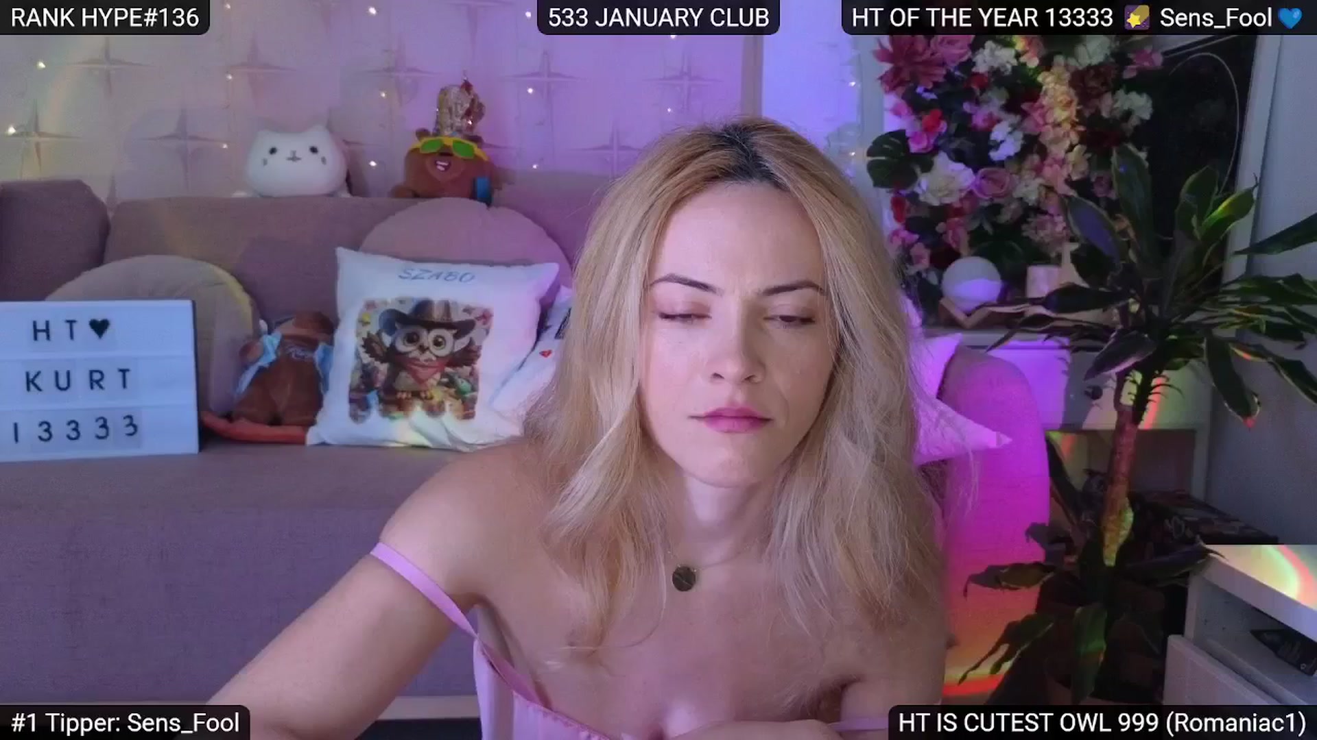 Gallery image thumbnail from Sensationowl_'s myfreecams stream on, 01/25/2025, 09:57 image 12 of 20