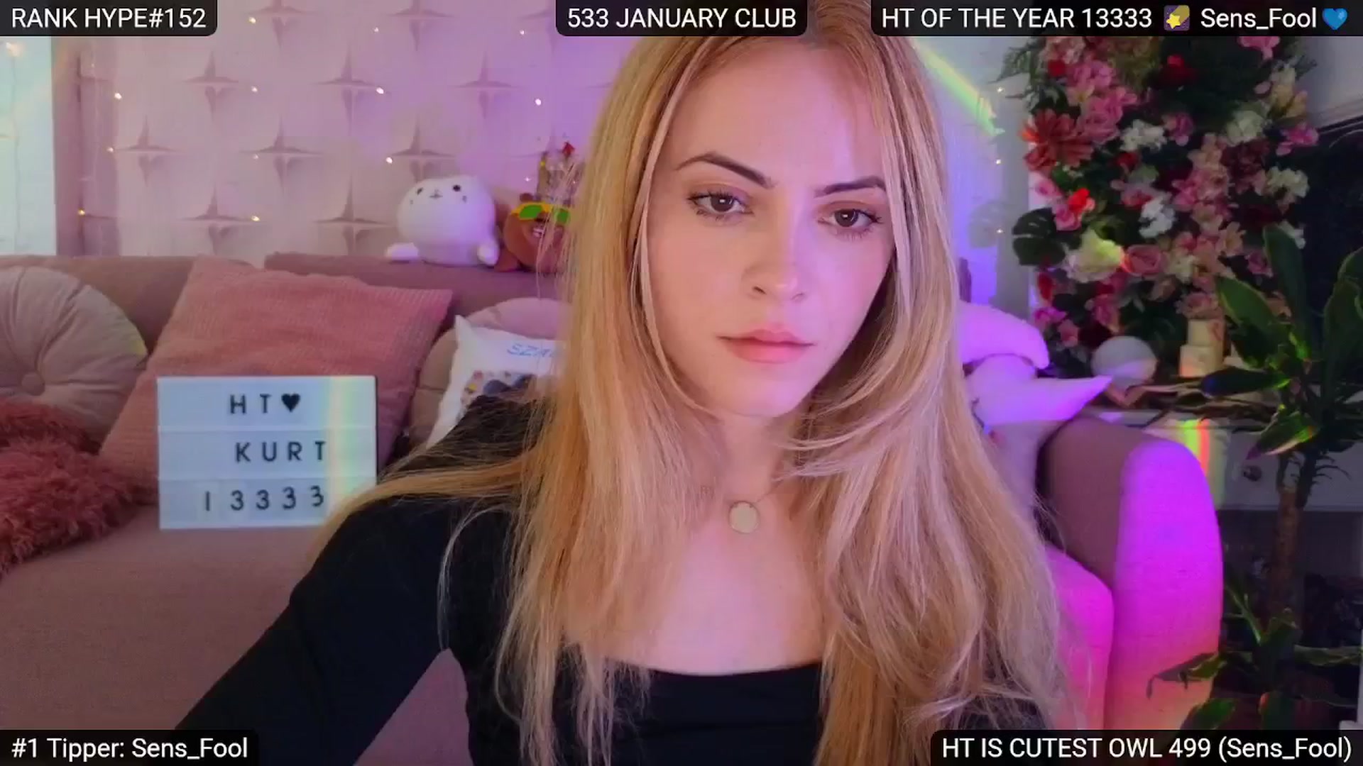 Gallery image thumbnail from Sensationowl_'s myfreecams stream on, 01/31/2025, 08:55 image 7 of 20