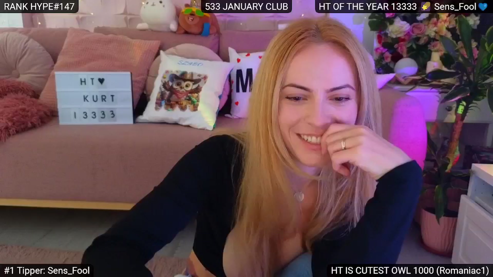 Gallery image thumbnail from Sensationowl_'s myfreecams stream on, 01/31/2025, 08:55 image 16 of 20