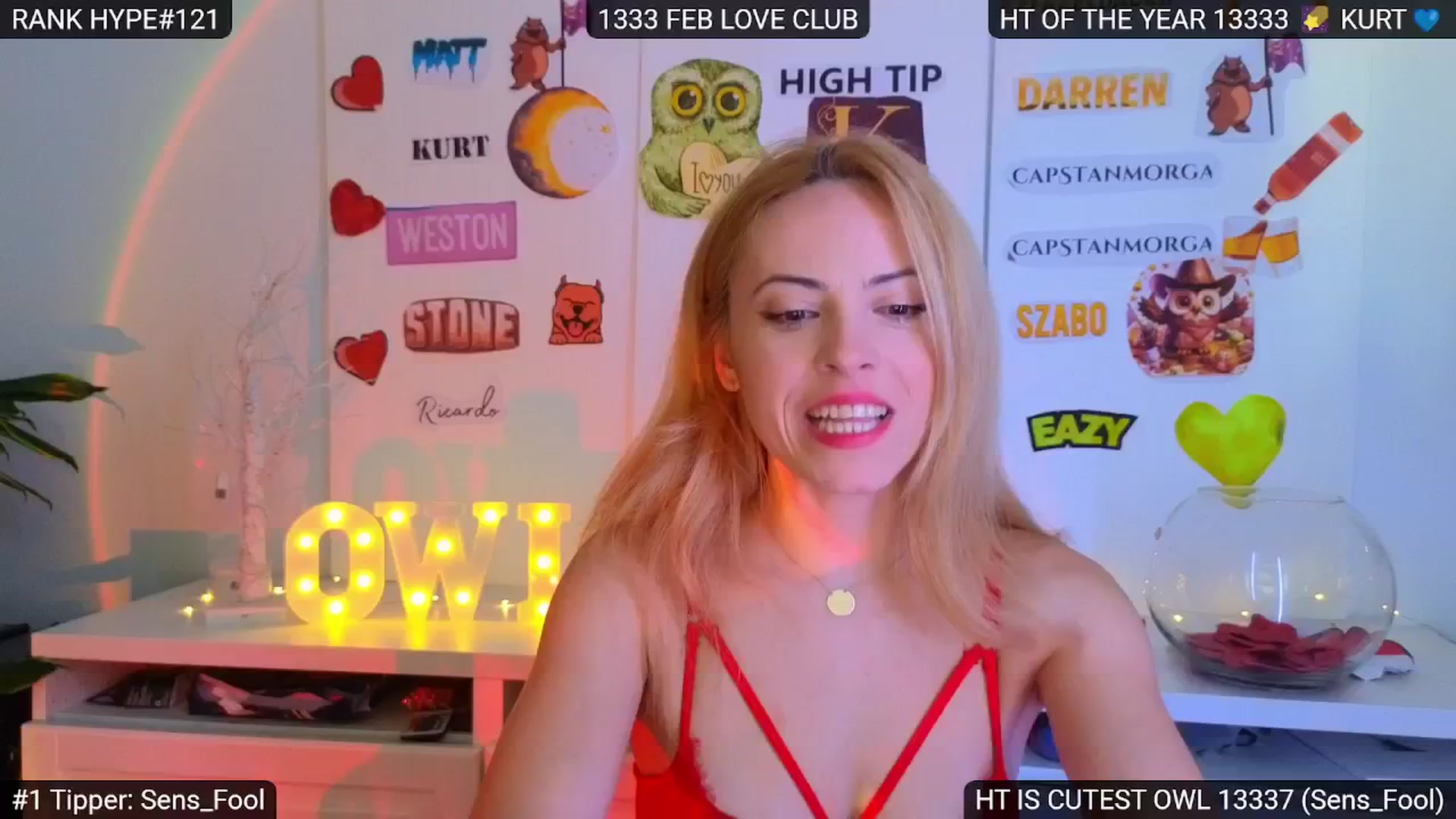 Gallery image thumbnail from Sensationowl_'s myfreecams stream on, 02/15/2025, 07:52 image 15 of 20