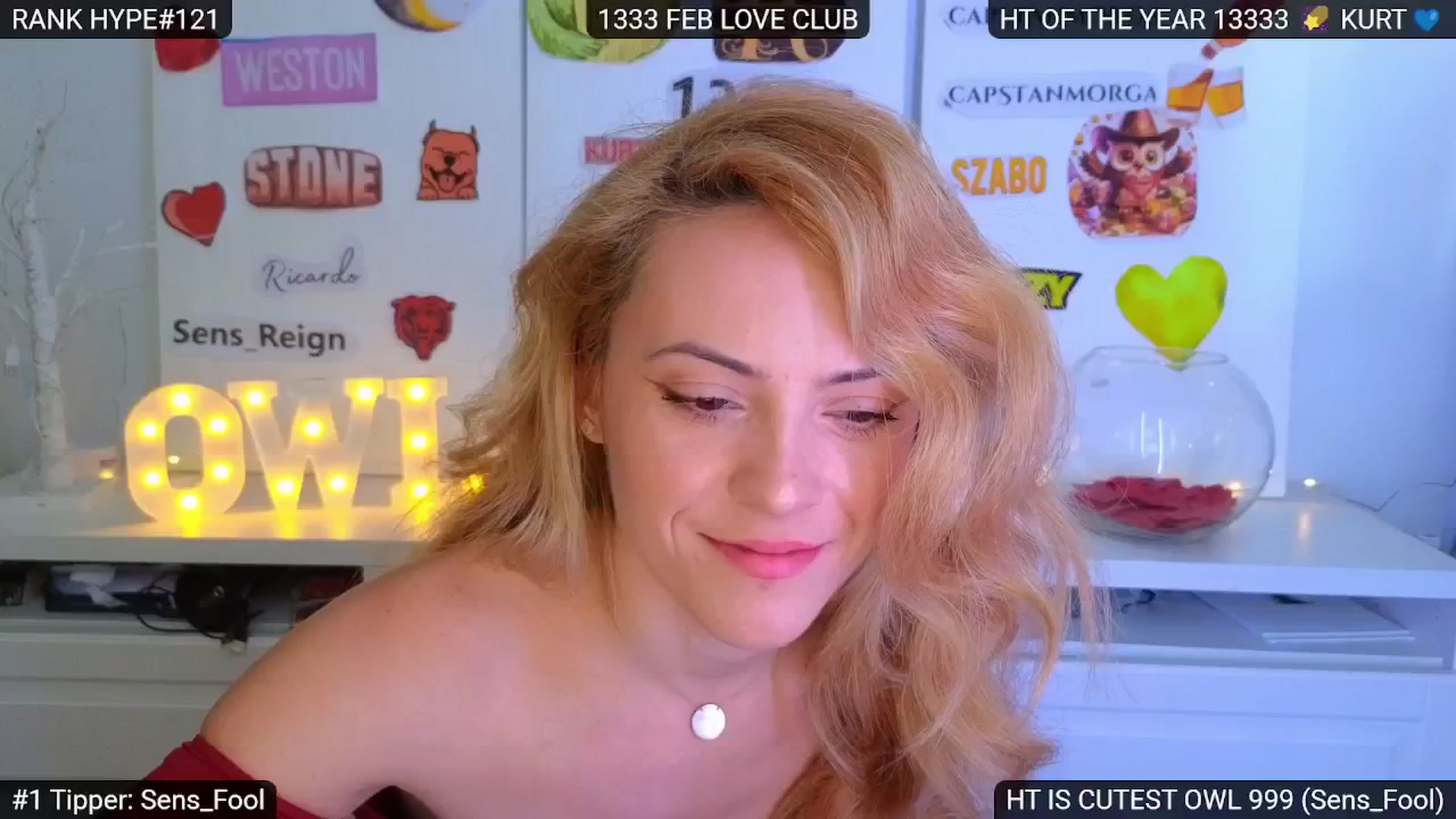 Gallery image thumbnail from Sensationowl_'s myfreecams stream on, 02/21/2025, 09:11 image 8 of 20