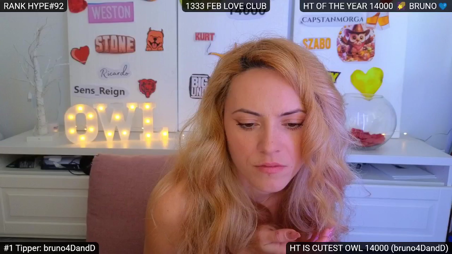 Gallery image thumbnail from Sensationowl_'s myfreecams stream on, 02/21/2025, 10:10 image 13 of 20