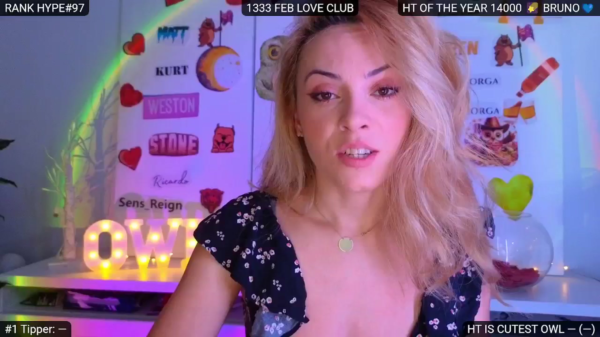 Gallery image thumbnail from Sensationowl_'s myfreecams stream on, 02/22/2025, 07:46 image 1 of 20