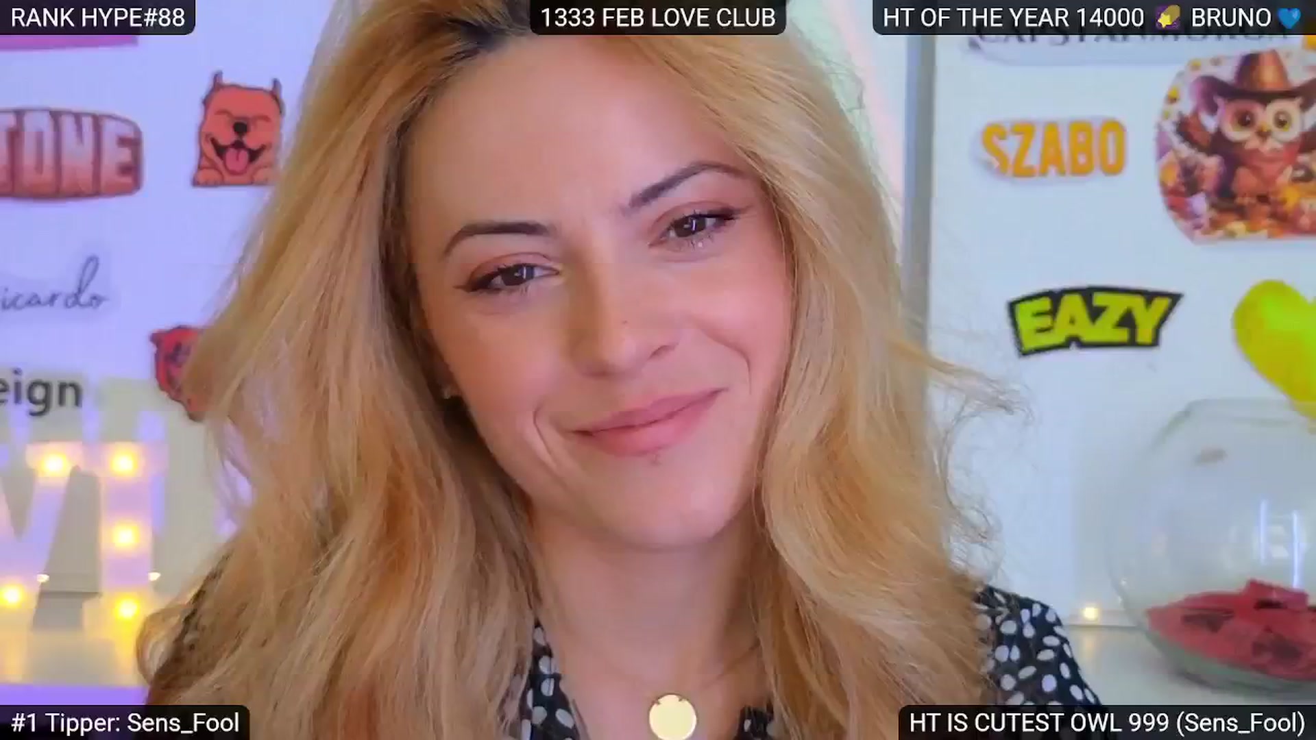 Gallery image thumbnail from Sensationowl_'s myfreecams stream on, 02/22/2025, 09:59 image 16 of 20