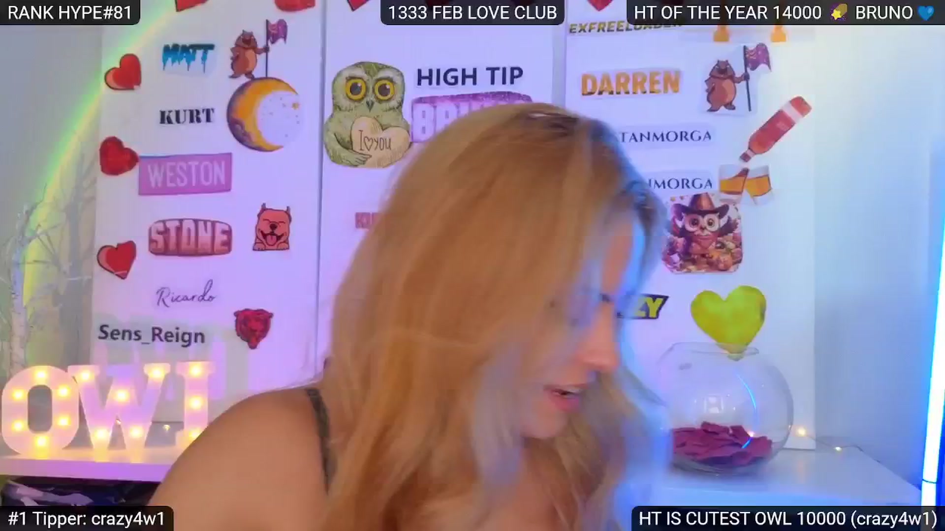 Gallery image thumbnail from Sensationowl_'s myfreecams stream on, 02/23/2025, 08:04 image 13 of 20