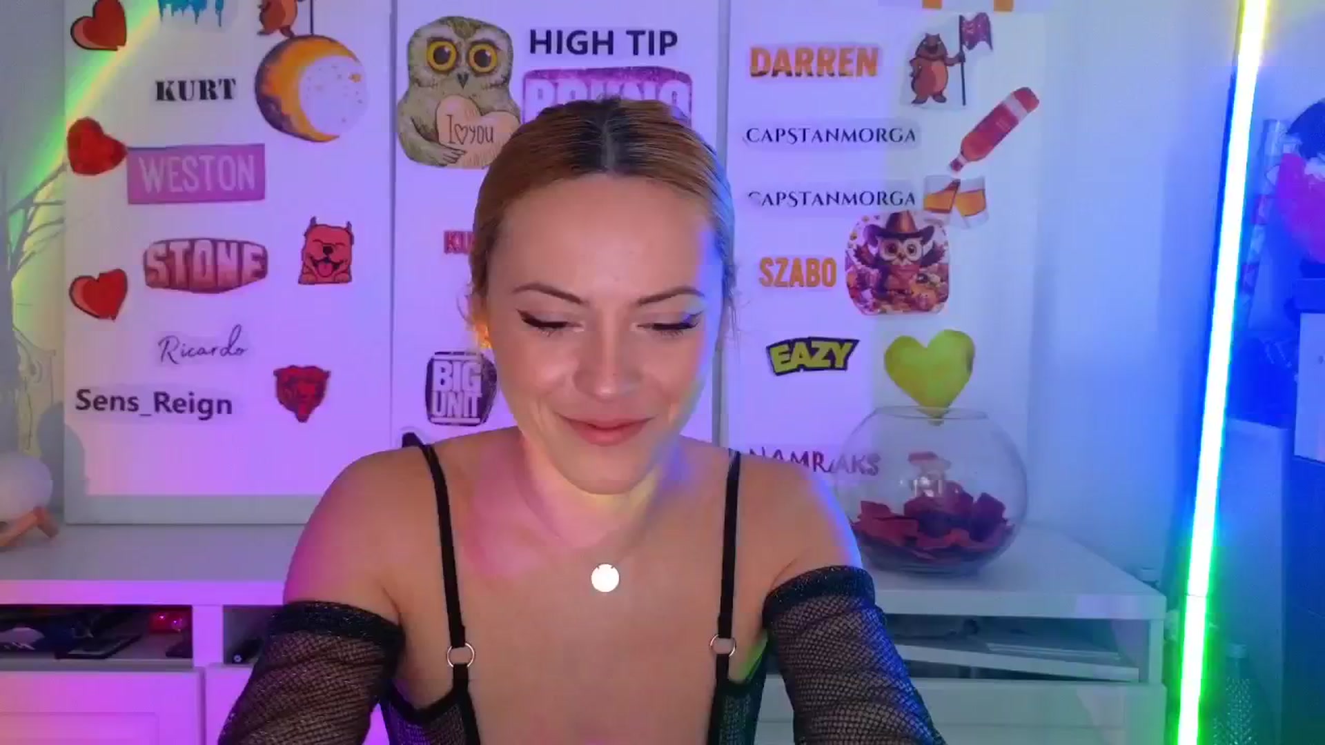 Gallery image thumbnail from Sensationowl_'s myfreecams stream on, 03/01/2025, 08:05 image 20 of 20