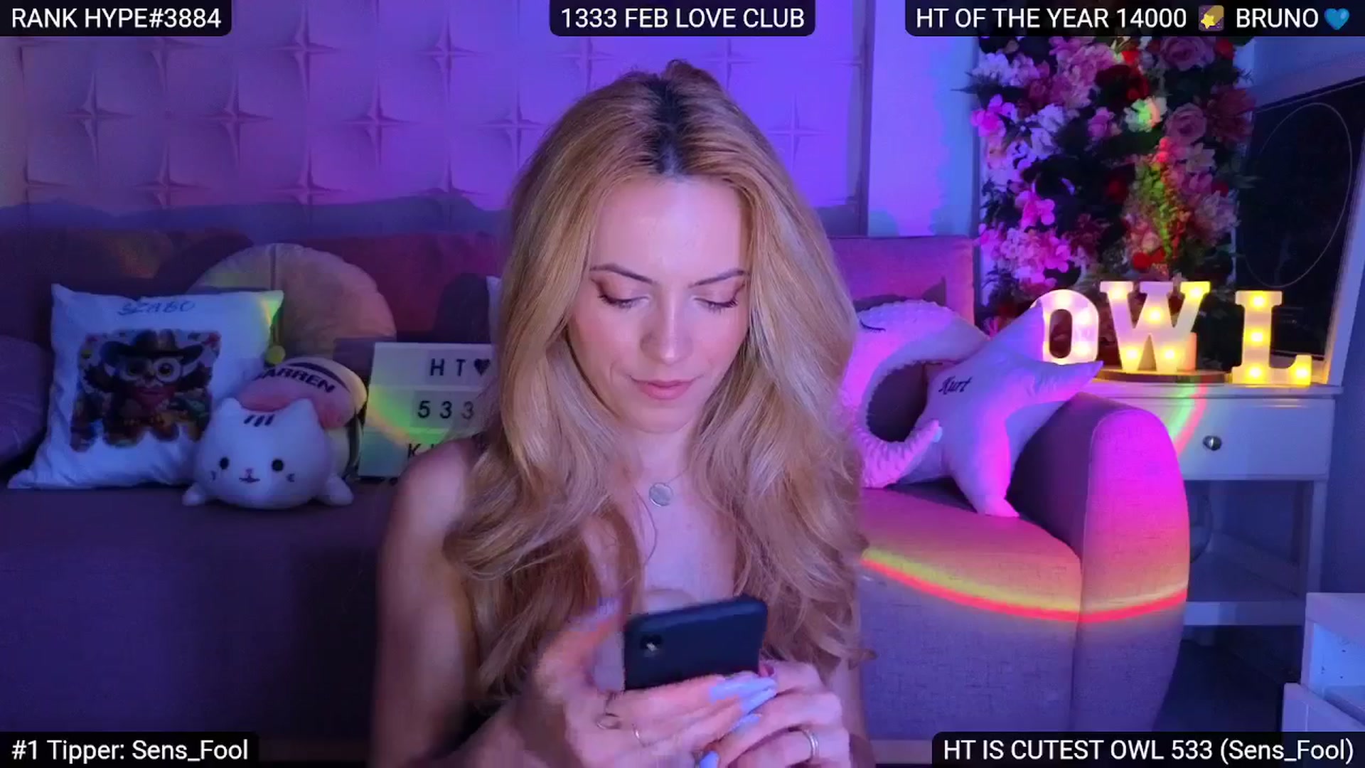 Gallery image thumbnail from Sensationowl_'s myfreecams stream on, 04/04/2025, 05:09 image 15 of 20