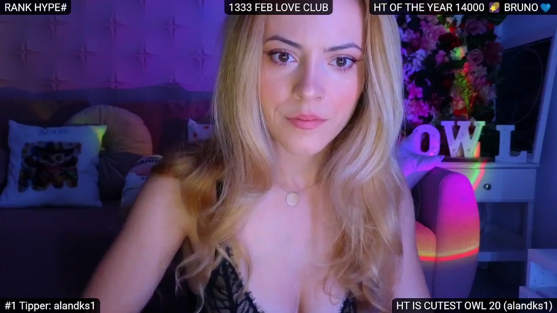 Gallery image thumbnail from Sensationowl_'s myfreecams stream on, 04/04/2025, 05:09 image 2 of 20