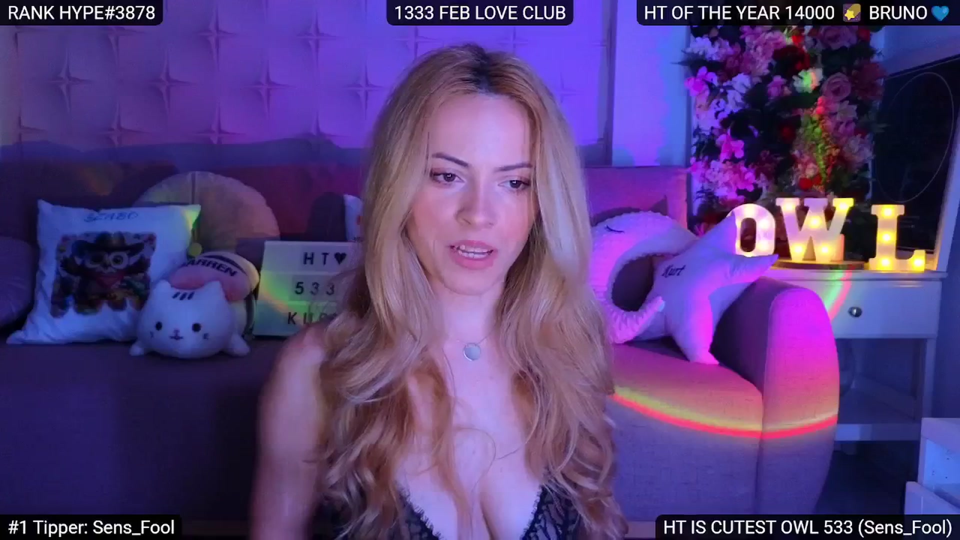 Gallery image thumbnail from Sensationowl_'s myfreecams stream on, 04/04/2025, 05:09 image 14 of 20