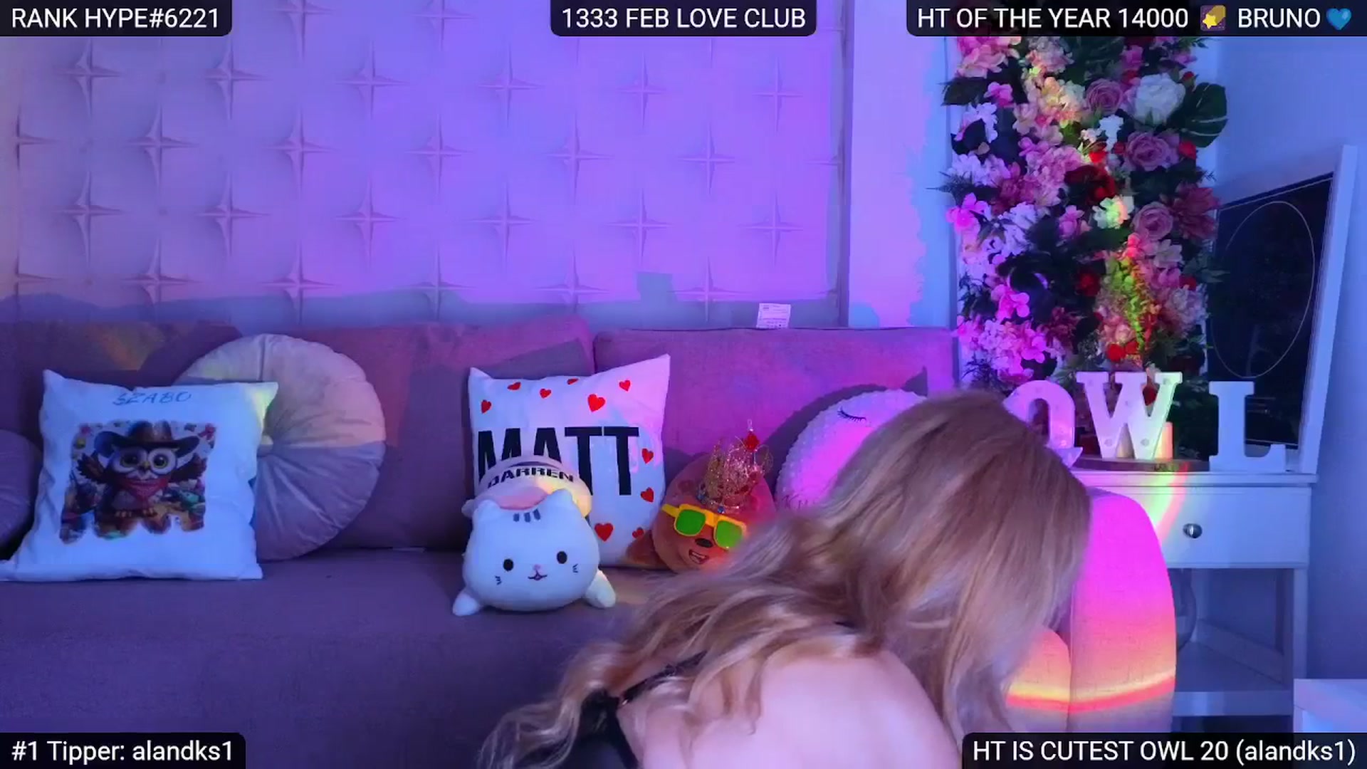 Gallery image thumbnail from Sensationowl_'s myfreecams stream on, 04/04/2025, 05:09 image 3 of 20