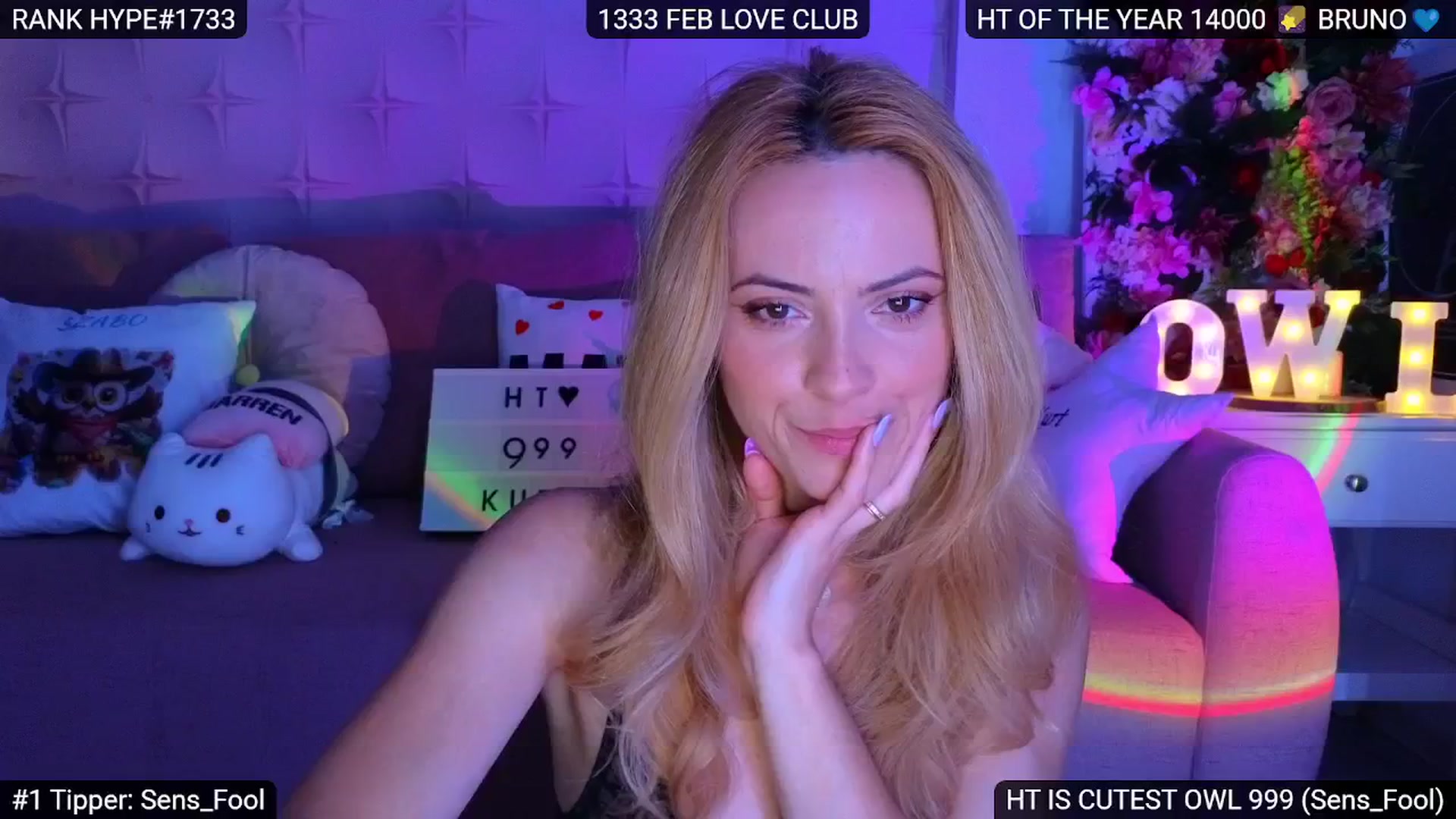 Gallery image thumbnail from Sensationowl_'s myfreecams stream on, 04/04/2025, 08:35 image 5 of 20