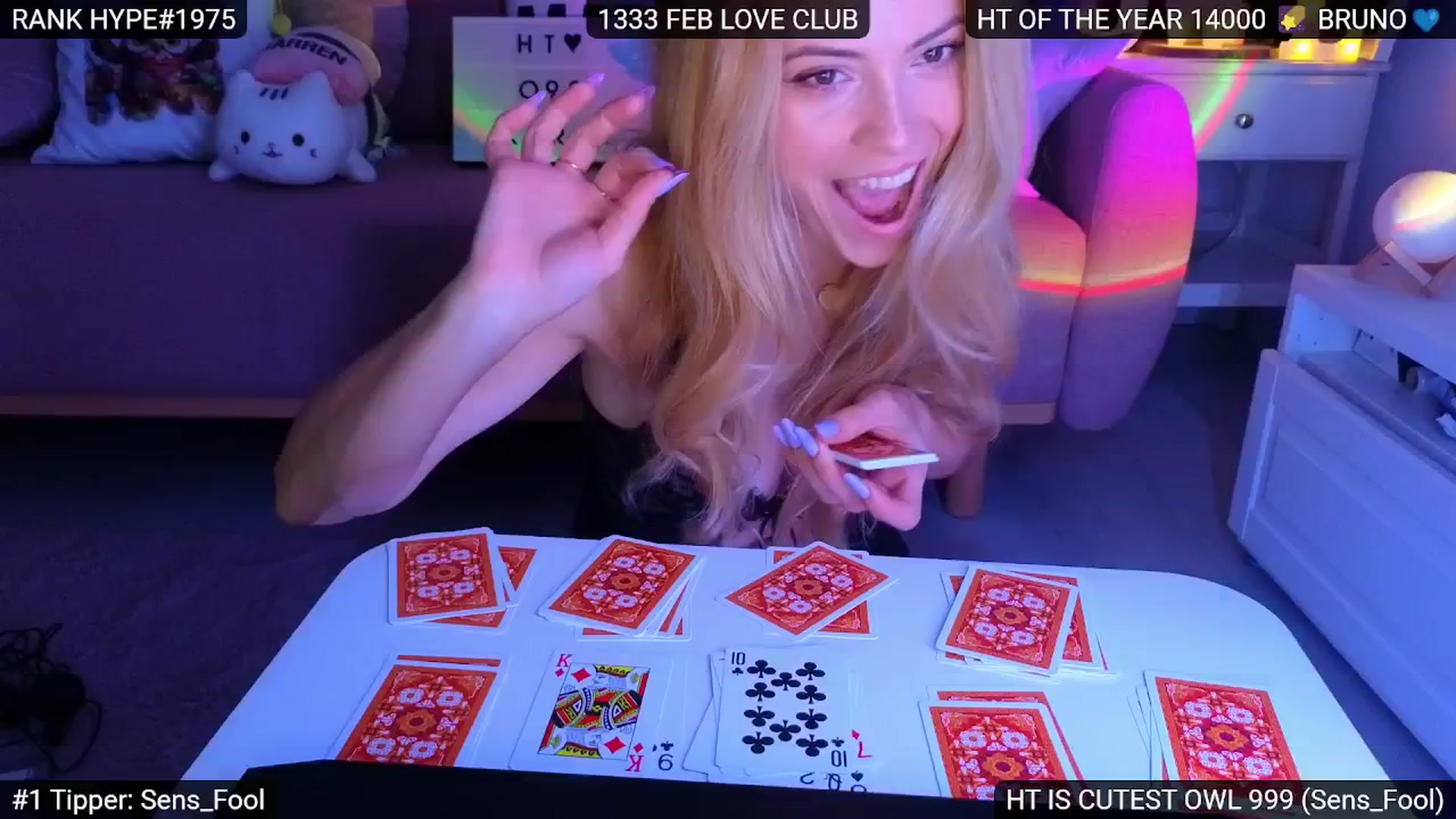Gallery image thumbnail from Sensationowl_'s myfreecams stream on, 04/04/2025, 08:35 image 3 of 20