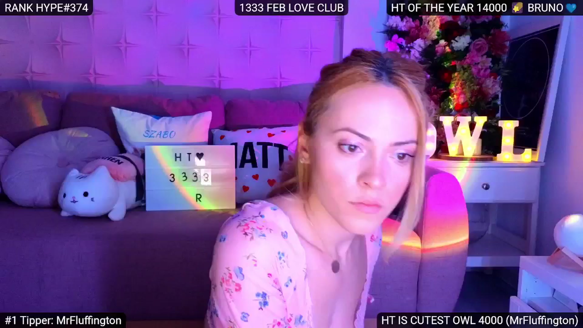 Gallery image thumbnail from Sensationowl_'s myfreecams stream on, 04/05/2025, 06:10 image 15 of 20