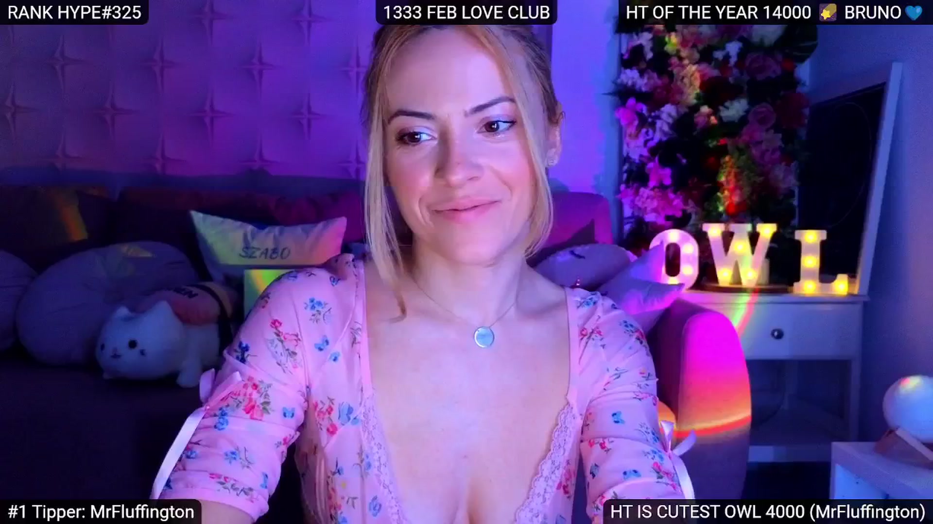 Gallery image thumbnail from Sensationowl_'s myfreecams stream on, 04/05/2025, 07:10 image 16 of 20