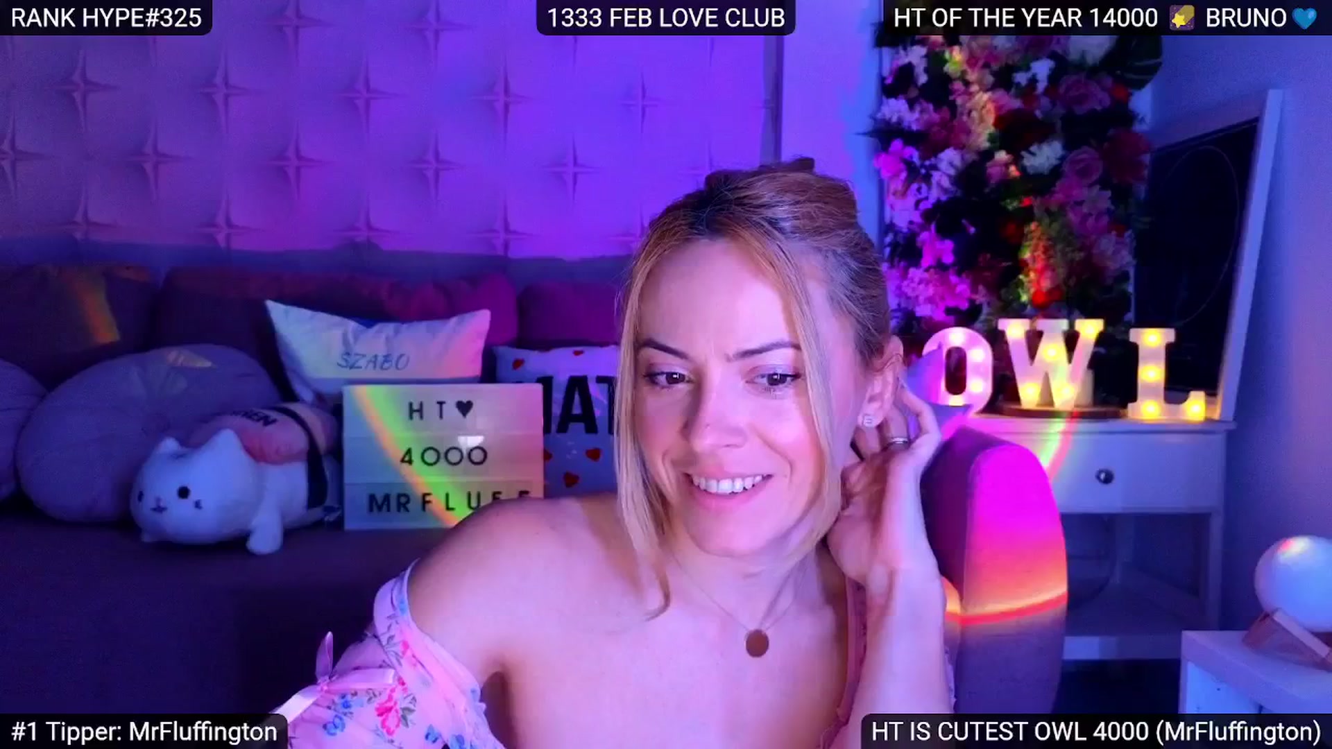 Gallery image thumbnail from Sensationowl_'s myfreecams stream on, 04/05/2025, 07:10 image 18 of 20