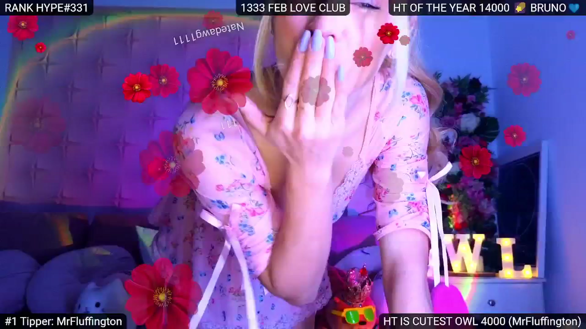 Gallery image thumbnail from Sensationowl_'s myfreecams stream on, 04/05/2025, 07:10 image 15 of 20