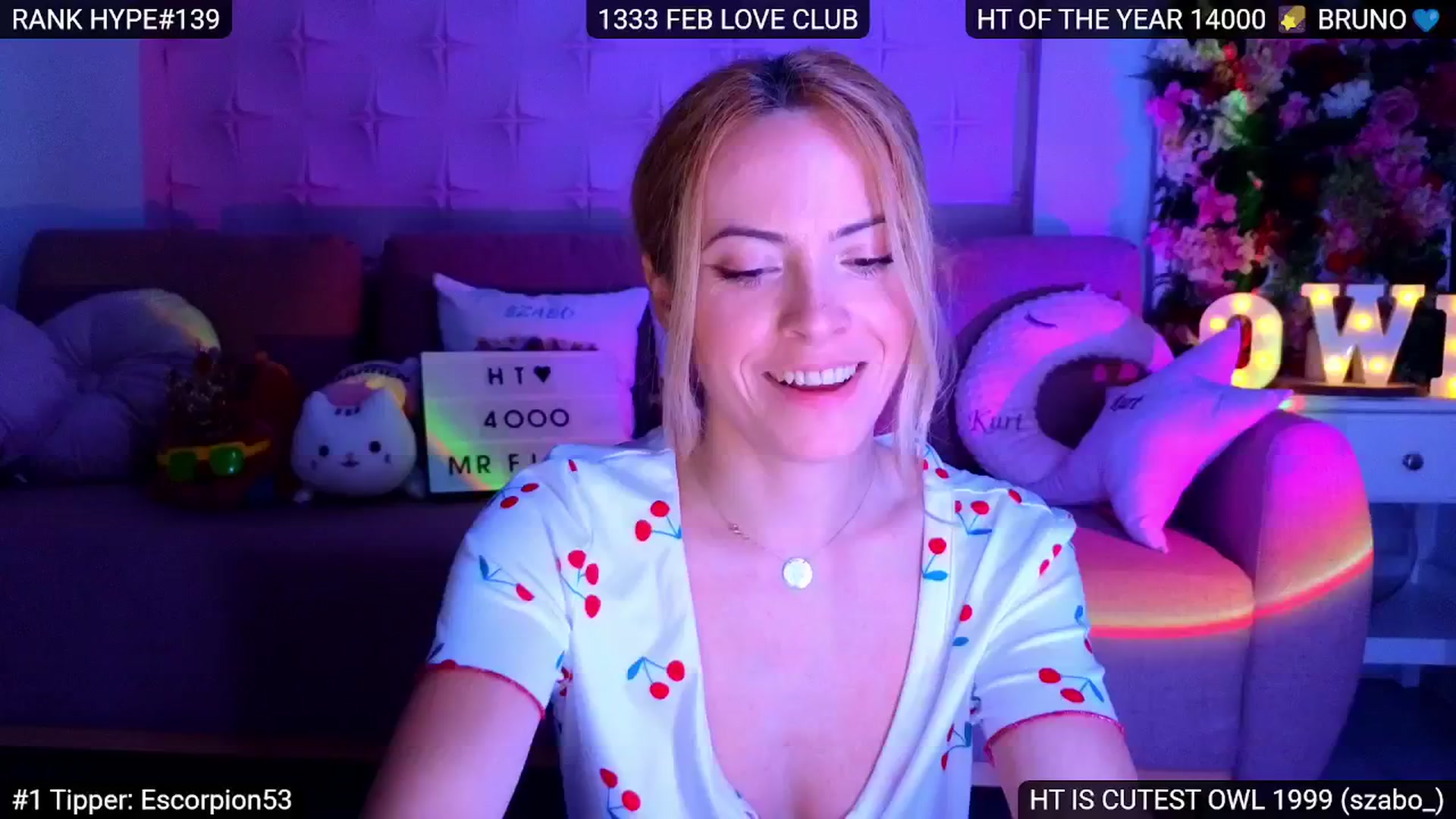 Gallery image thumbnail from Sensationowl_'s myfreecams stream on, 04/06/2025, 08:32 image 18 of 20