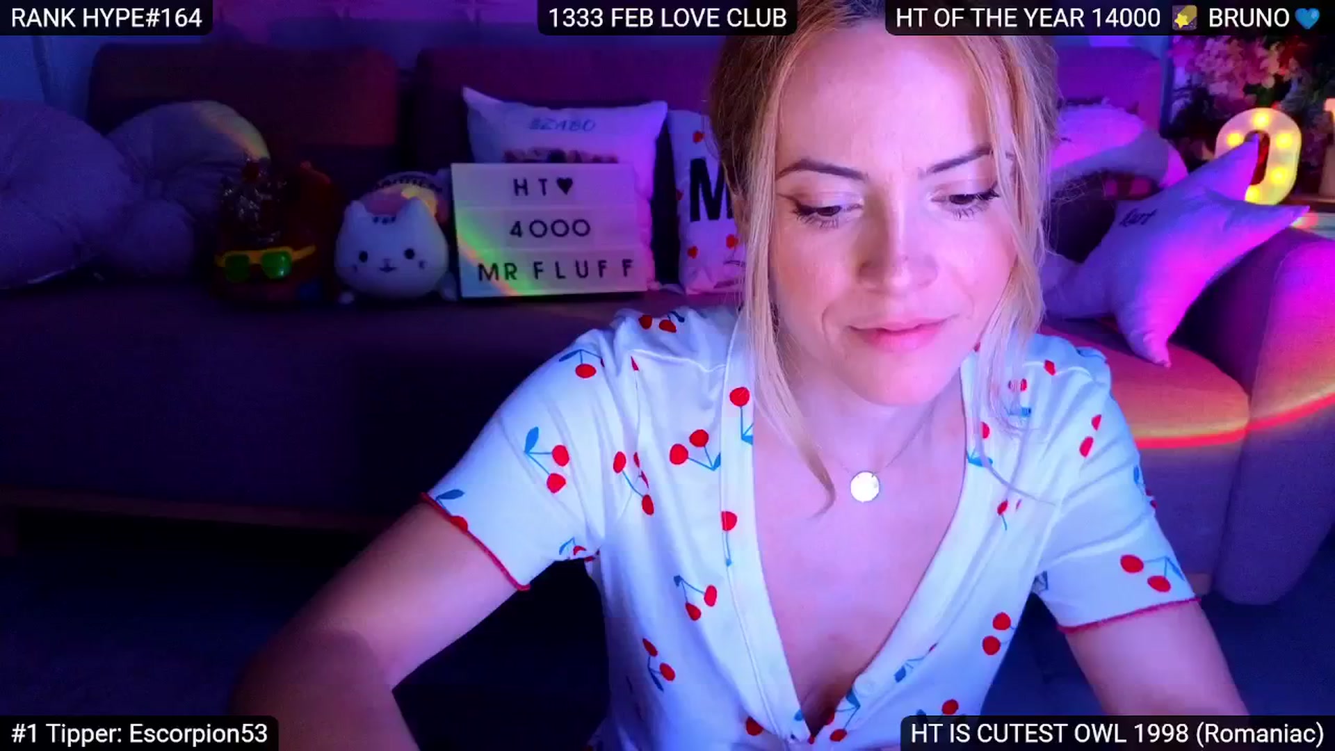 Gallery image thumbnail from Sensationowl_'s myfreecams stream on, 04/06/2025, 08:32 image 9 of 20