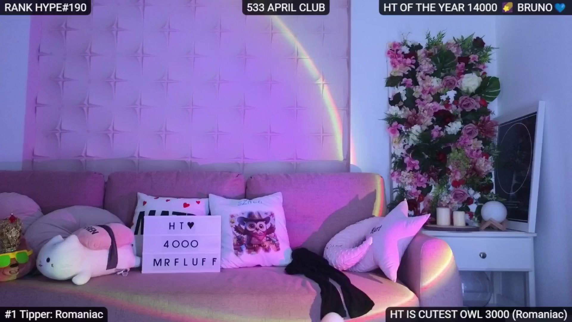 Gallery image thumbnail from Sensationowl_'s myfreecams stream on, 04/11/2025, 07:19 image 18 of 20
