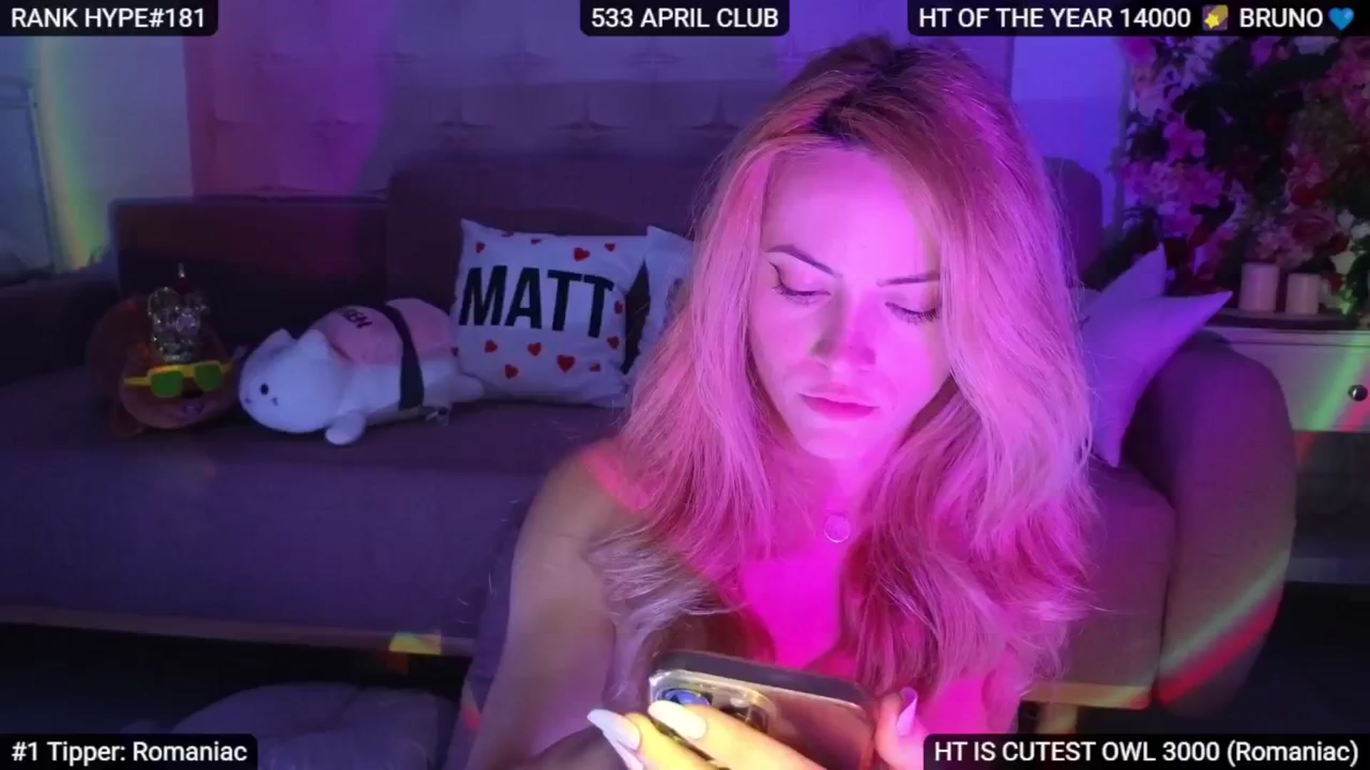 Gallery image thumbnail from Sensationowl_'s myfreecams stream on, 04/11/2025, 08:55 image 2 of 20