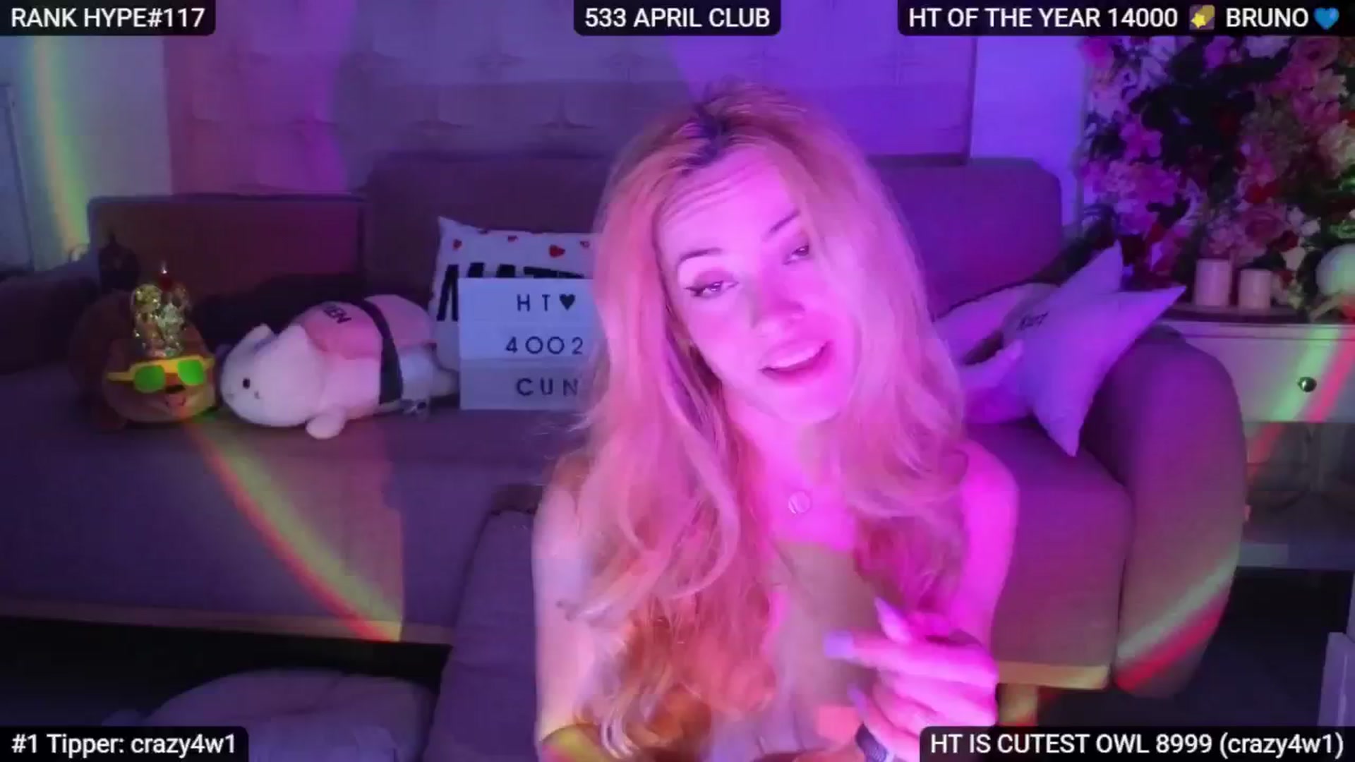 Gallery image thumbnail from Sensationowl_'s myfreecams stream on, 04/11/2025, 08:55 image 14 of 20