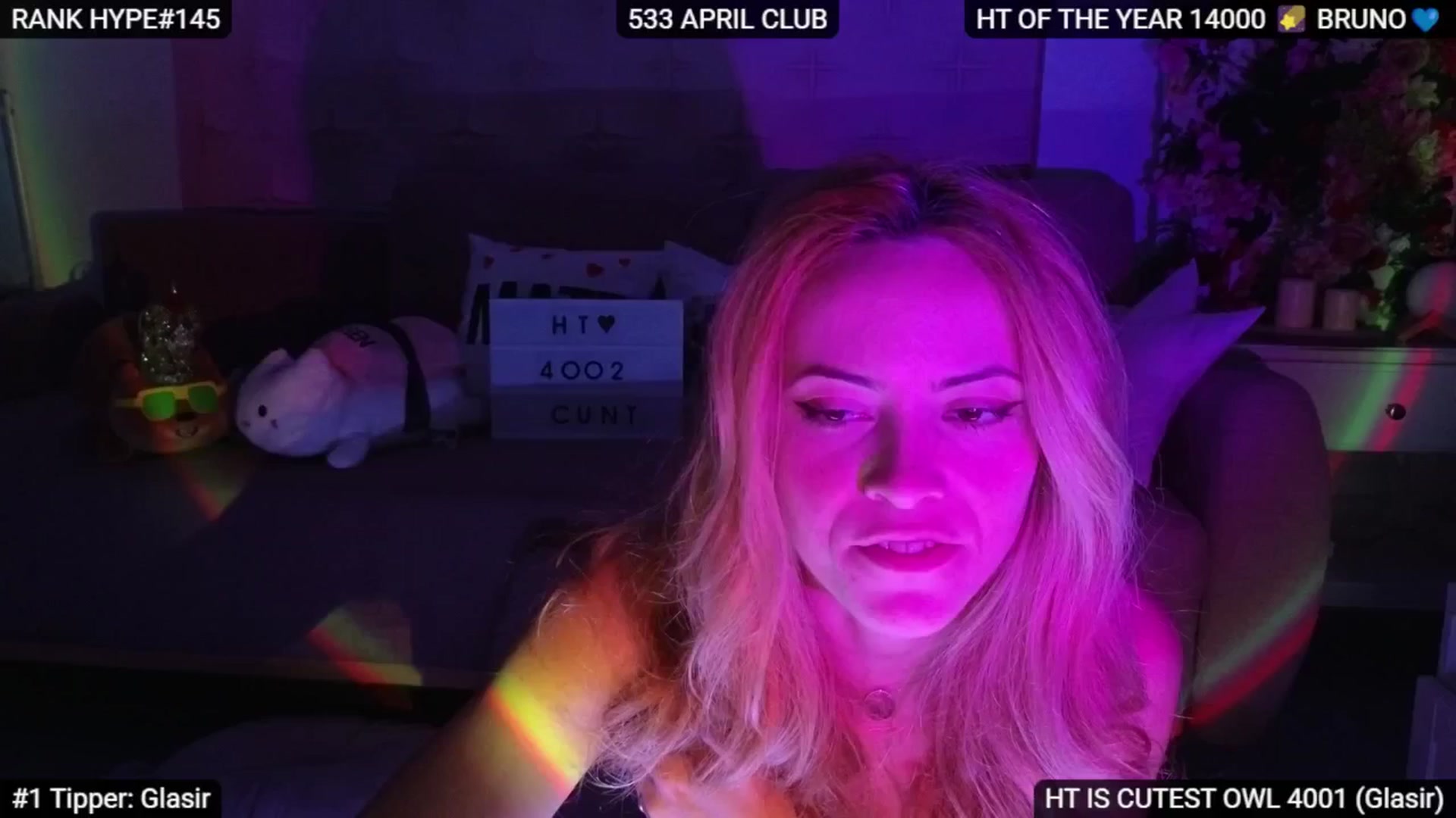 Gallery image thumbnail from Sensationowl_'s myfreecams stream on, 04/11/2025, 08:55 image 11 of 20