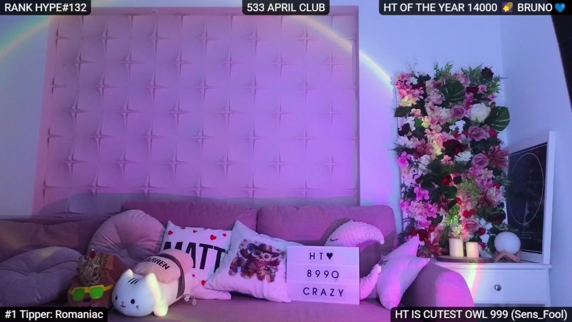 Gallery image thumbnail from Sensationowl_'s myfreecams stream on, 04/12/2025, 08:40 image 18 of 20