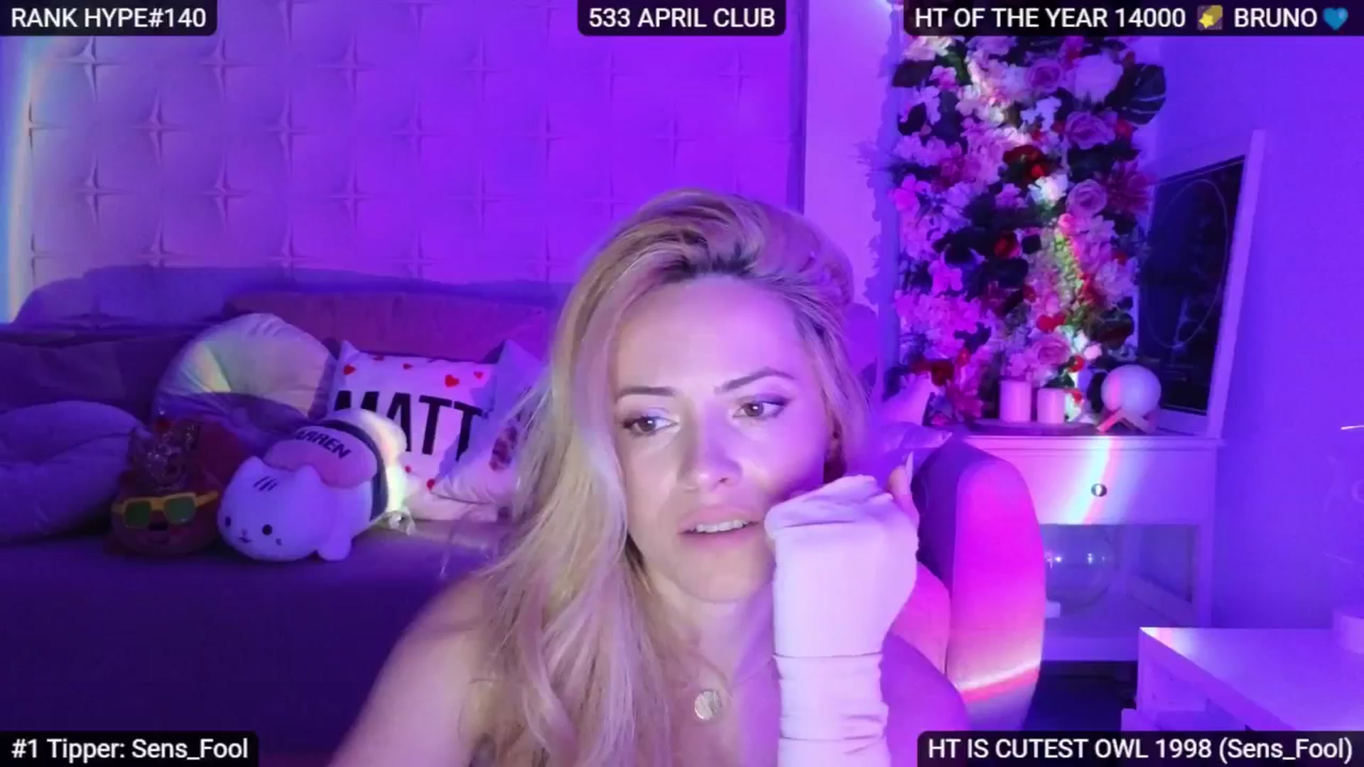 Gallery image thumbnail from Sensationowl_'s myfreecams stream on, 04/13/2025, 09:17 image 12 of 20