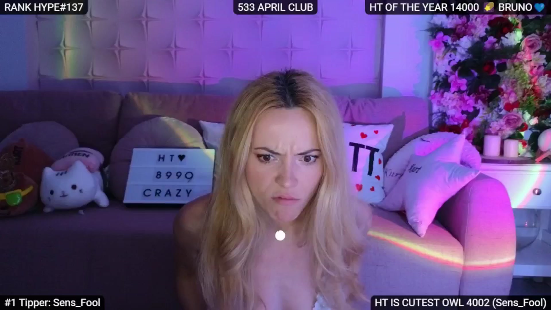 Gallery image thumbnail from Sensationowl_'s myfreecams stream on, 04/18/2025, 08:49 image 13 of 20