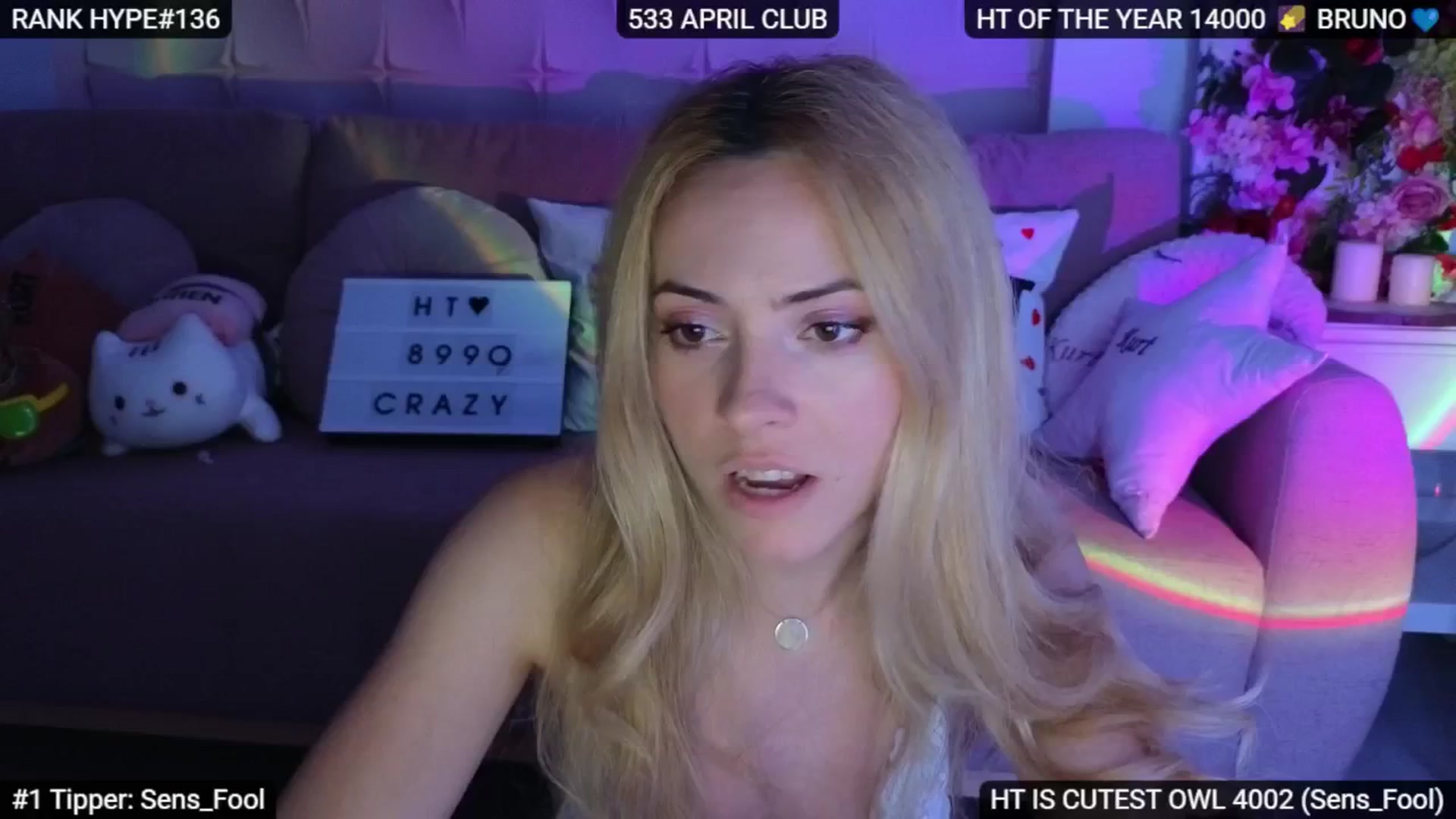 Gallery image thumbnail from Sensationowl_'s myfreecams stream on, 04/18/2025, 08:49 image 15 of 20
