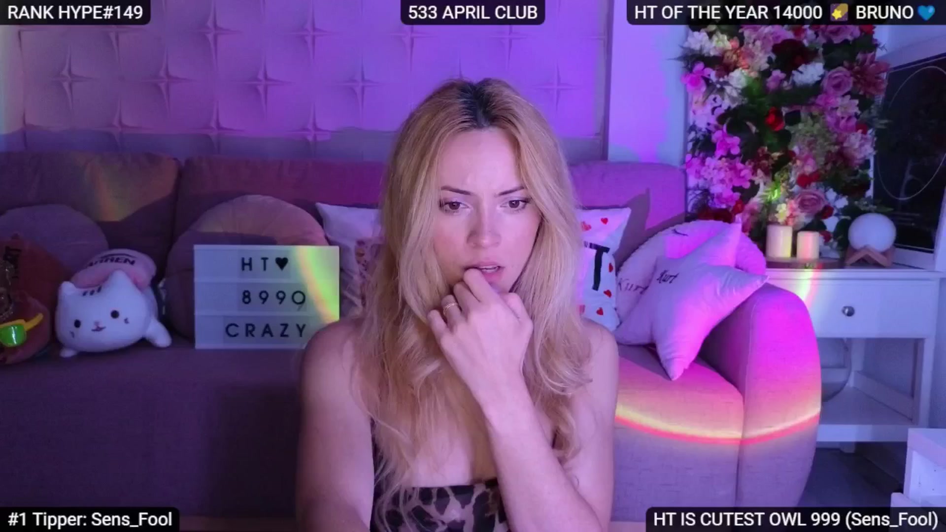 Gallery image thumbnail from Sensationowl_'s myfreecams stream on, 04/18/2025, 08:49 image 5 of 20