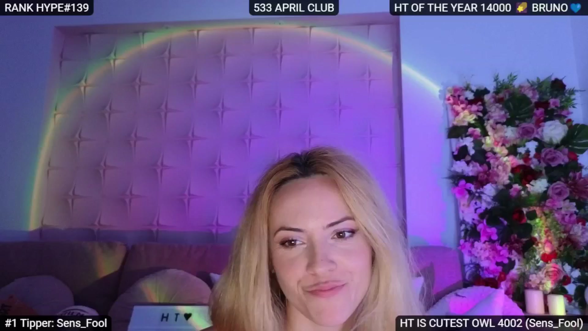 Gallery image thumbnail from Sensationowl_'s myfreecams stream on, 04/18/2025, 08:49 image 11 of 20