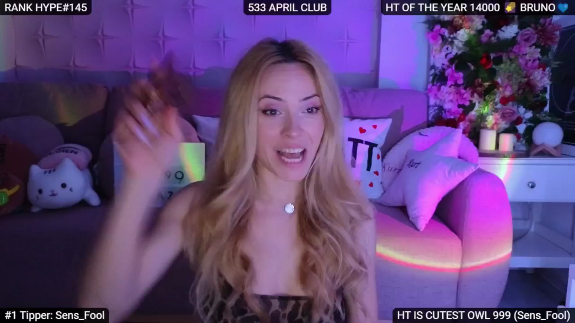Gallery image thumbnail from Sensationowl_'s myfreecams stream on, 04/18/2025, 08:49 image 7 of 20