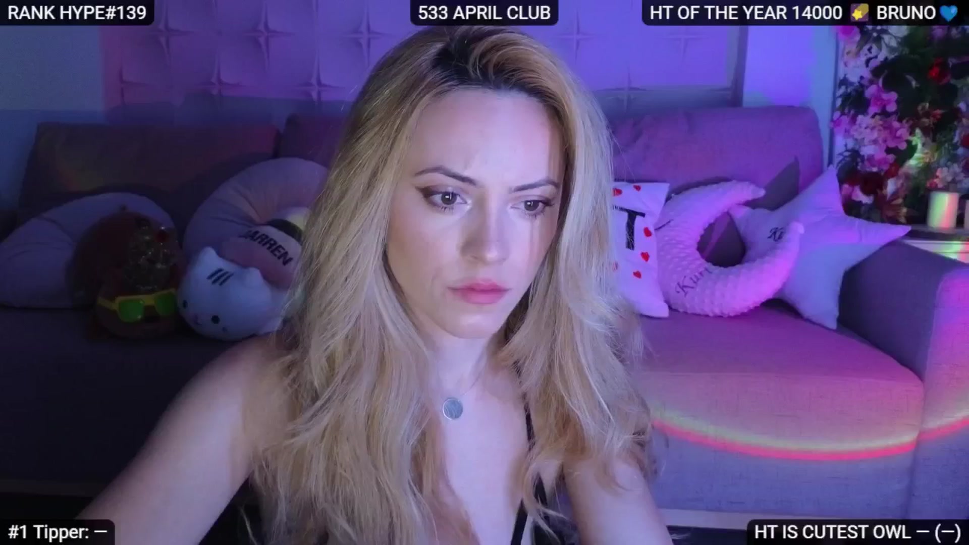 Gallery image thumbnail from Sensationowl_'s myfreecams stream on, 04/19/2025, 04:22 image 10 of 20