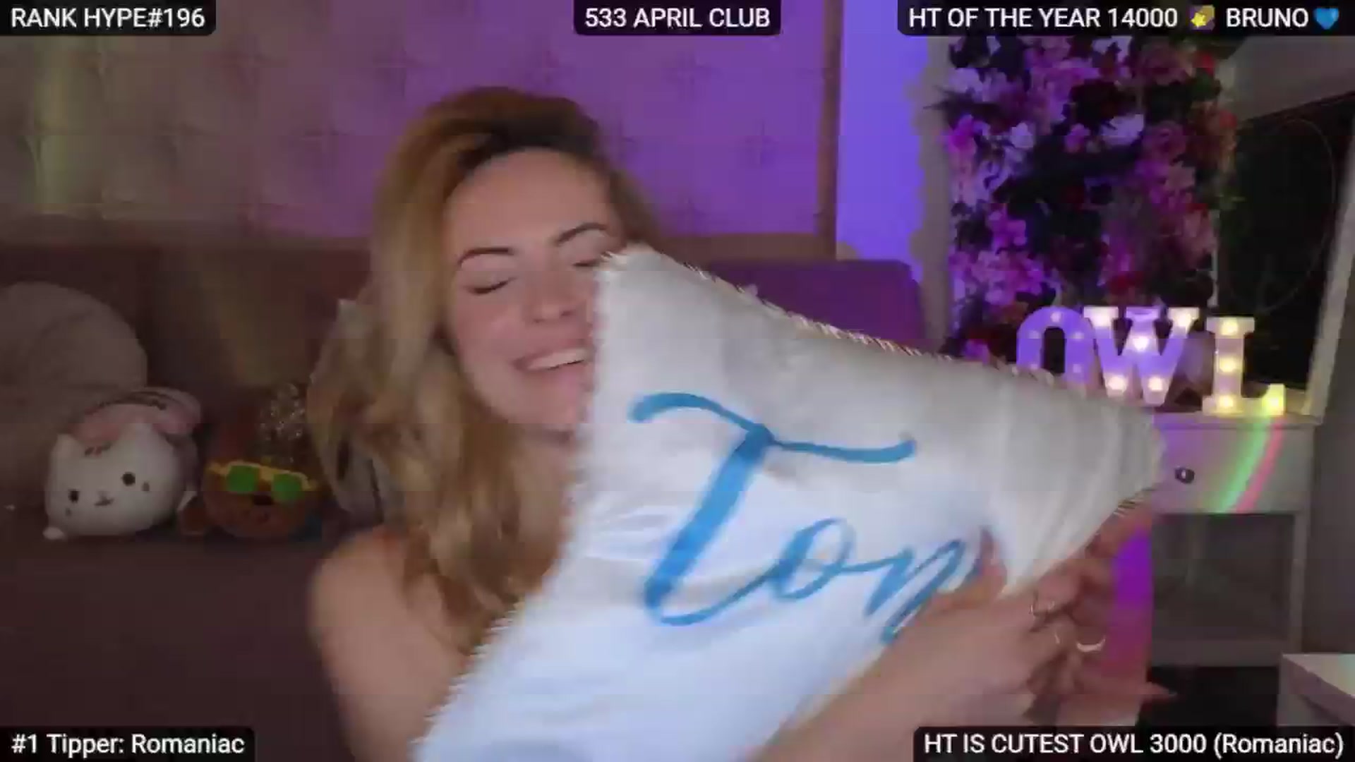 Gallery image thumbnail from Sensationowl_'s myfreecams stream on, 04/27/2025, 06:20 image 18 of 20