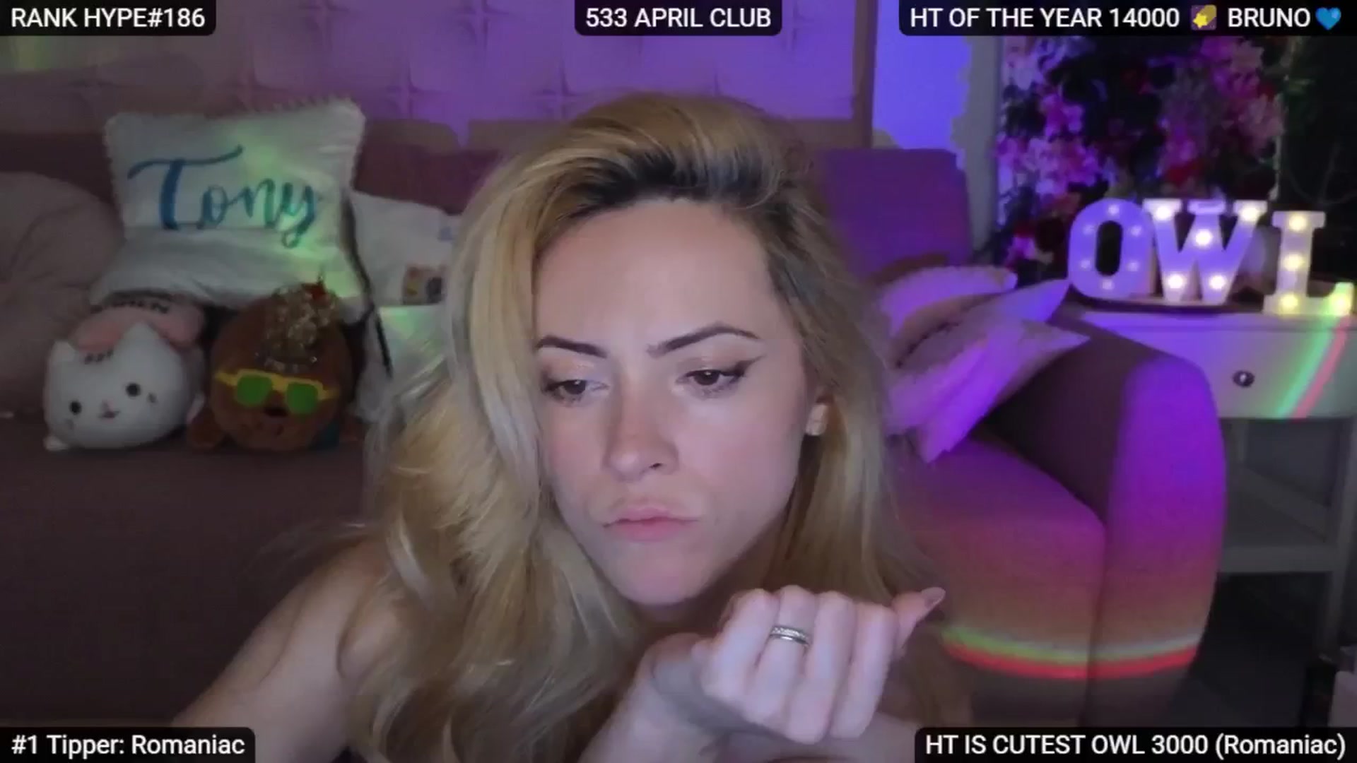 Gallery image thumbnail from Sensationowl_'s myfreecams stream on, 04/27/2025, 07:40 image 17 of 20