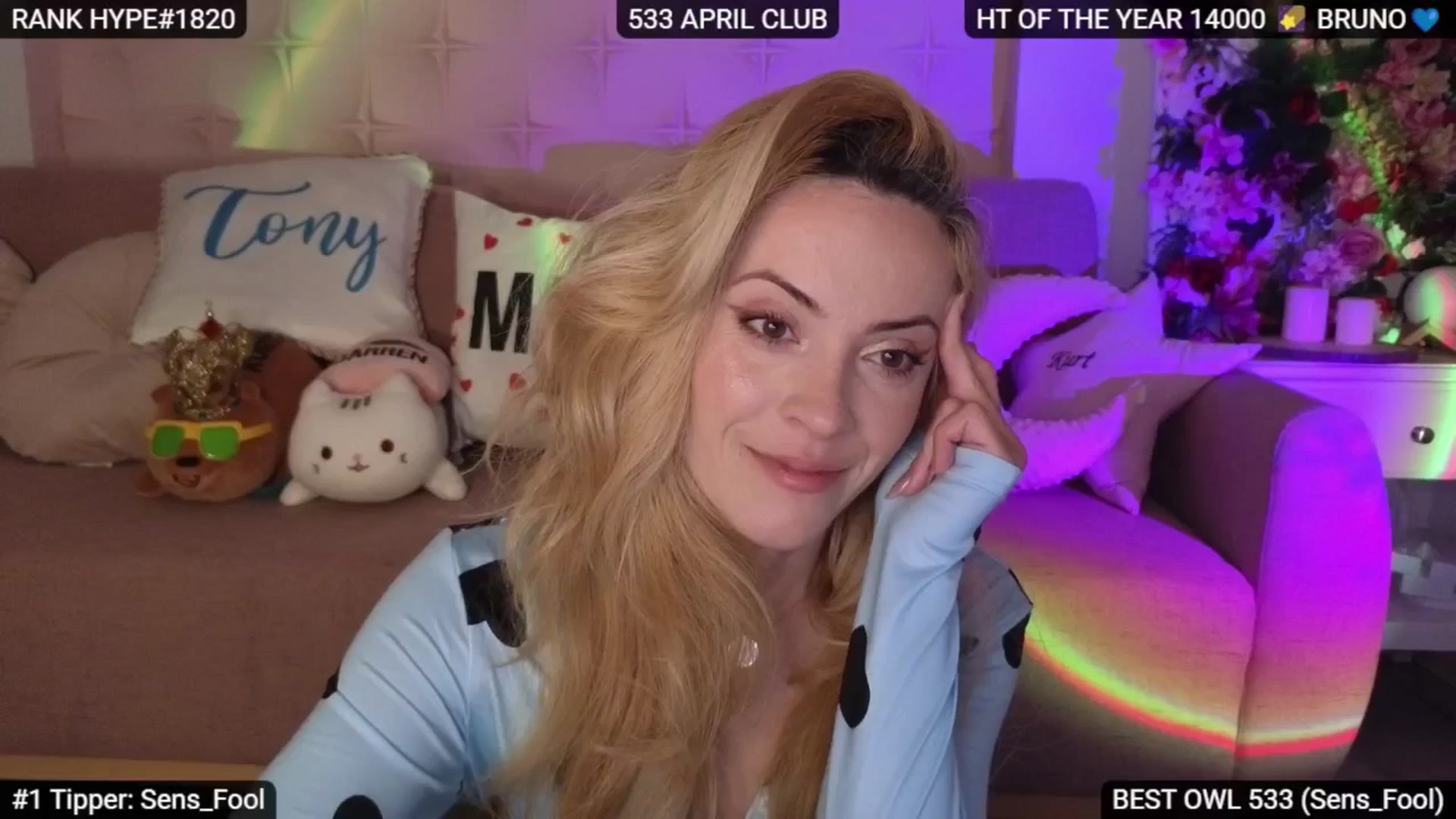 Gallery image thumbnail from Sensationowl_'s myfreecams stream on, 05/02/2025, 05:39 image 17 of 20