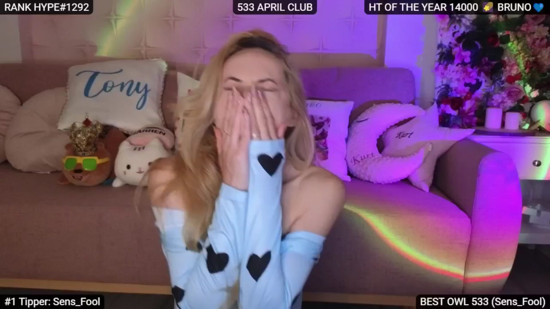 Gallery image thumbnail from Sensationowl_'s myfreecams stream on, 05/02/2025, 06:09 image 7 of 20