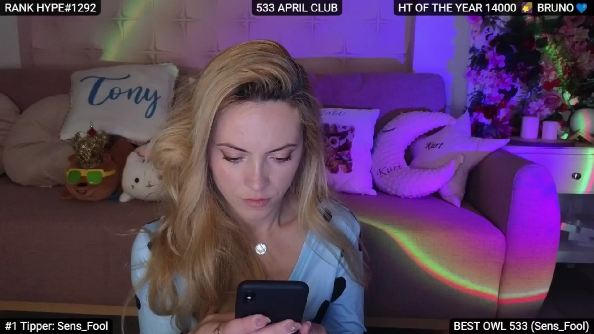 Gallery image thumbnail from Sensationowl_'s myfreecams stream on, 05/02/2025, 06:09 image 2 of 20