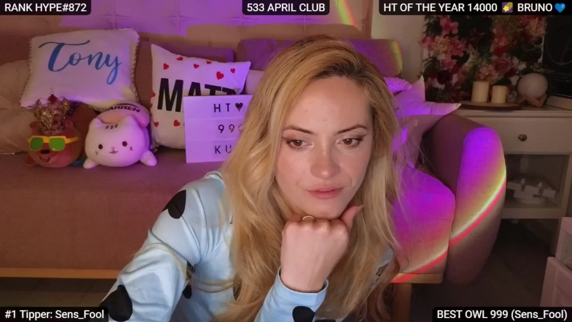 Gallery image thumbnail from Sensationowl_'s myfreecams stream on, 05/02/2025, 06:39 image 15 of 20