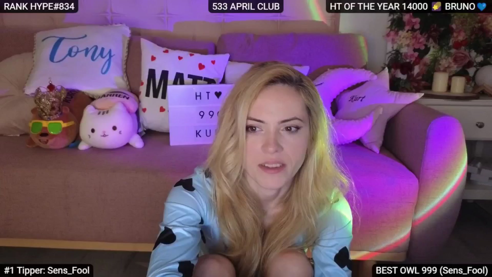 Gallery image thumbnail from Sensationowl_'s myfreecams stream on, 05/02/2025, 06:54 image 16 of 20