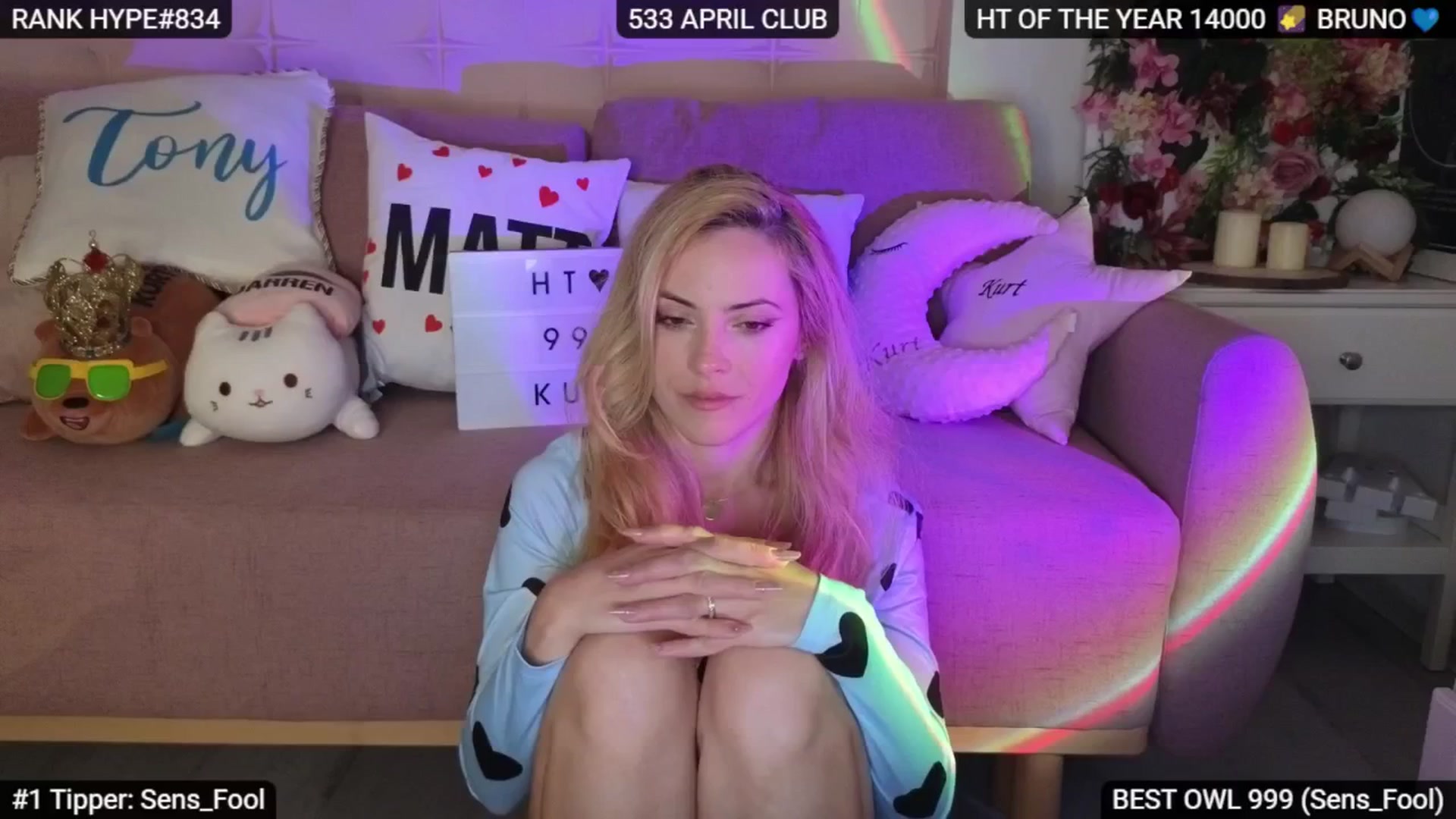 Gallery image thumbnail from Sensationowl_'s myfreecams stream on, 05/02/2025, 06:54 image 11 of 20