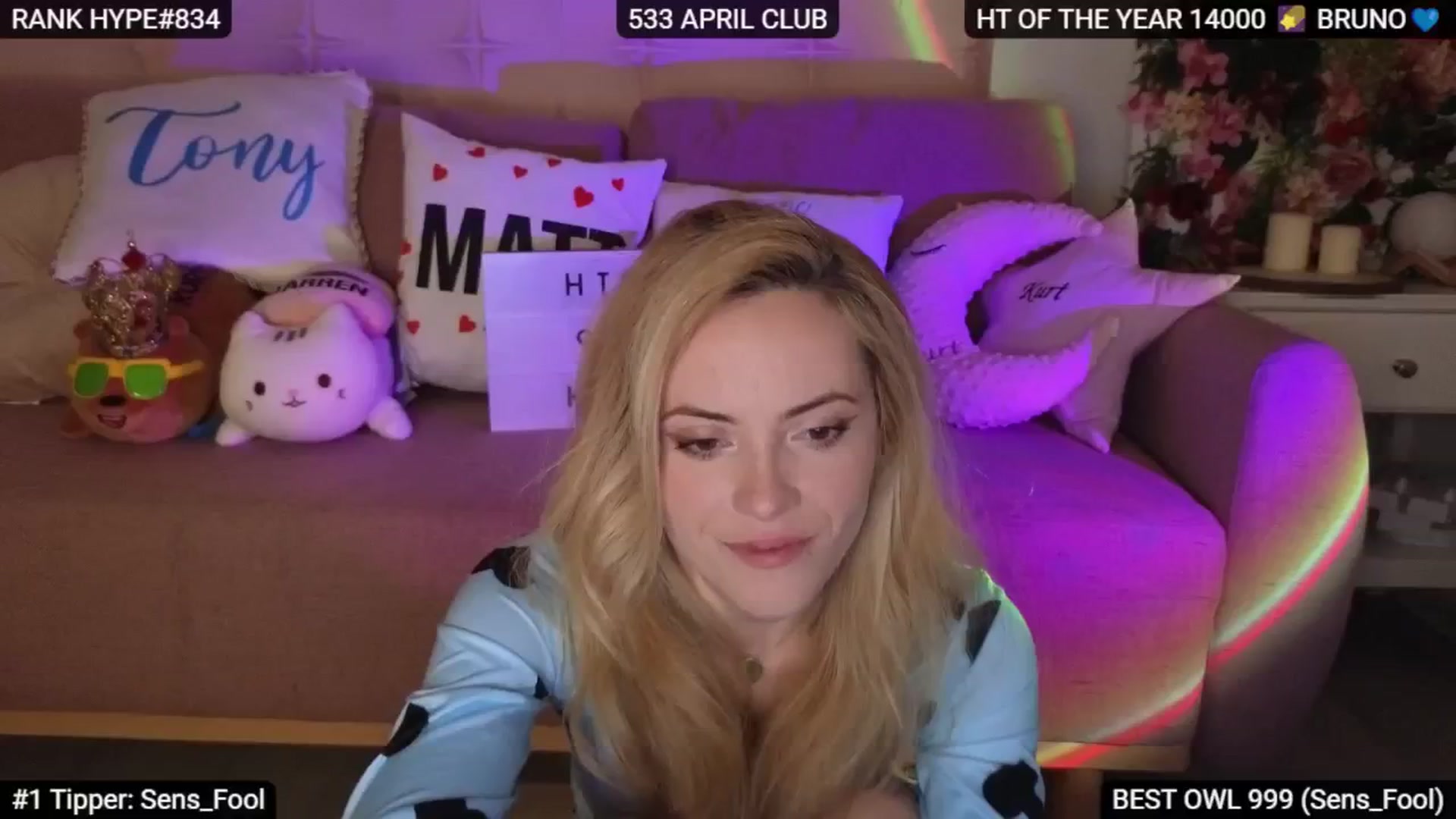 Gallery image thumbnail from Sensationowl_'s myfreecams stream on, 05/02/2025, 06:54 image 15 of 20