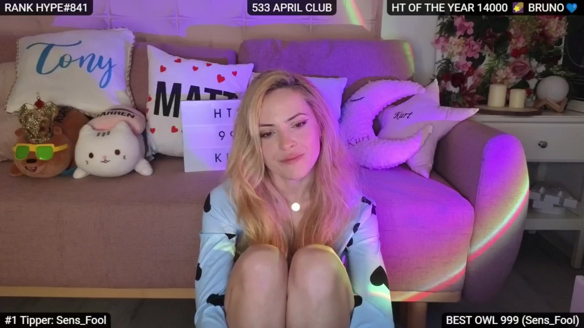 Gallery image thumbnail from Sensationowl_'s myfreecams stream on, 05/02/2025, 06:54 image 4 of 20