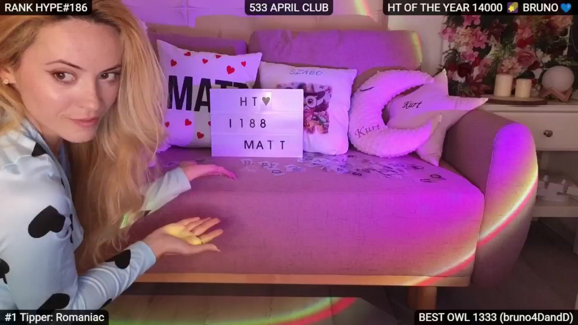 Gallery image thumbnail from Sensationowl_'s myfreecams stream on, 05/02/2025, 07:54 image 9 of 20